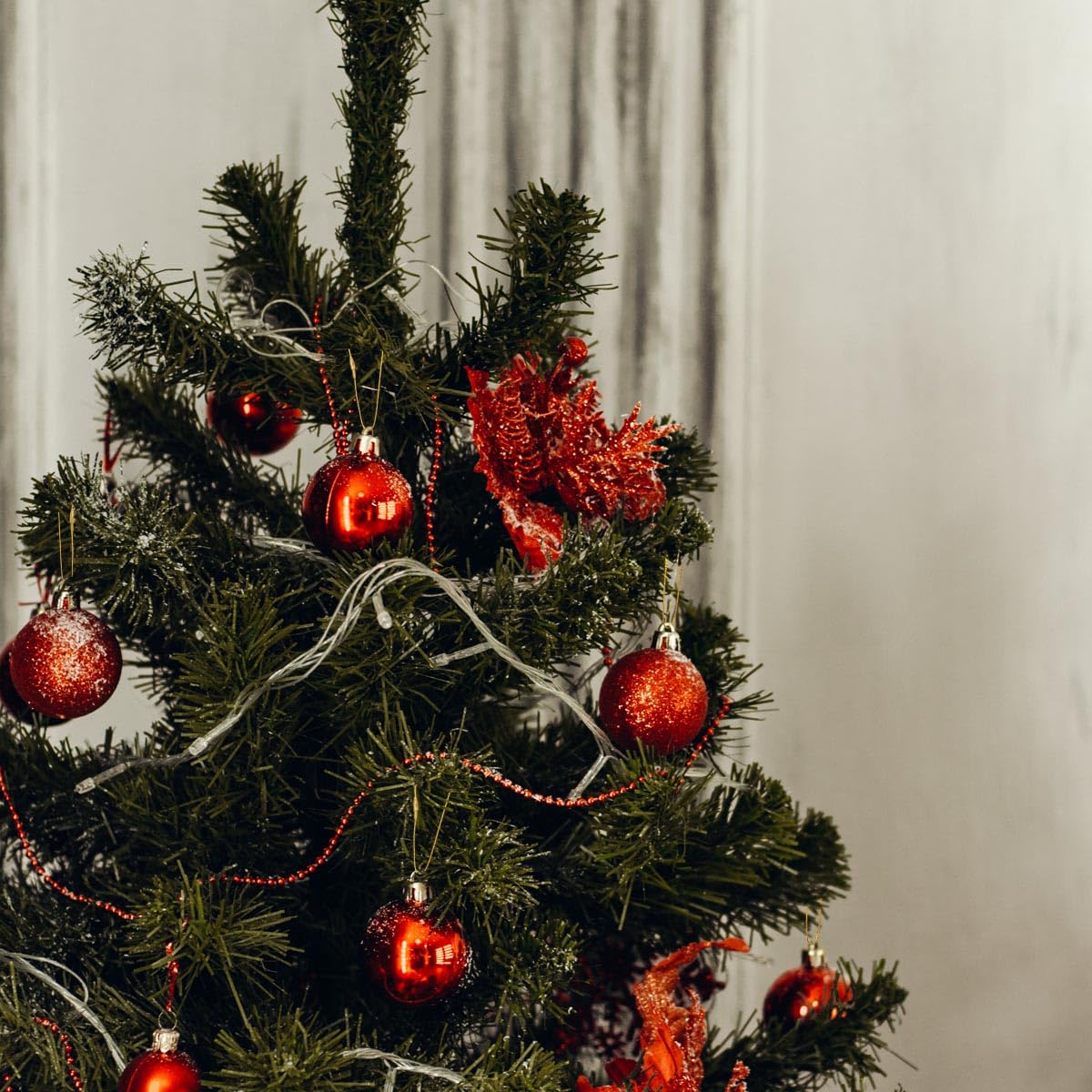 VICASKY 200 Stück Weihnachtsbaum Haken Gold – Metall-Aufhänger Für Christbaumschmuck & Lichterketten