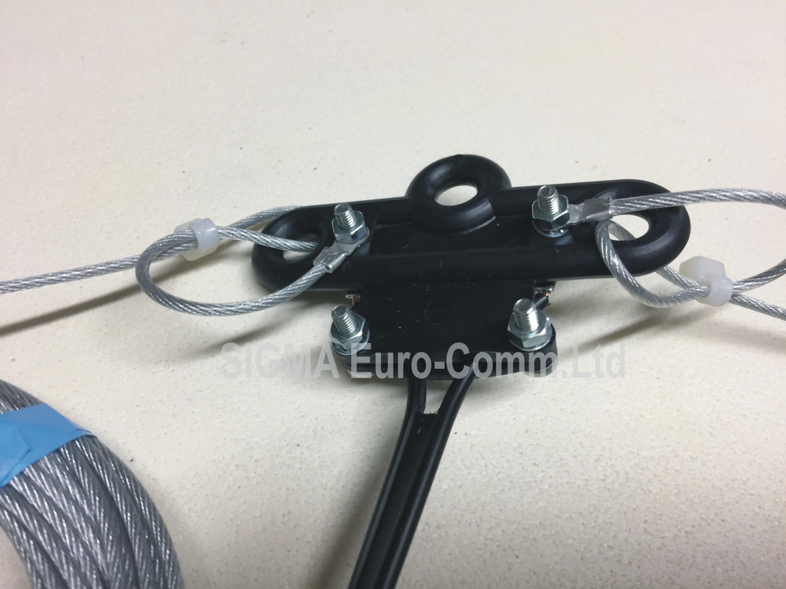 G5RV 1/2 Size 53 Feet 10 to 40 Meters Superior Poly Weave Wire Antenna/Aerial
