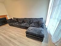 Review Image by Esta Esta