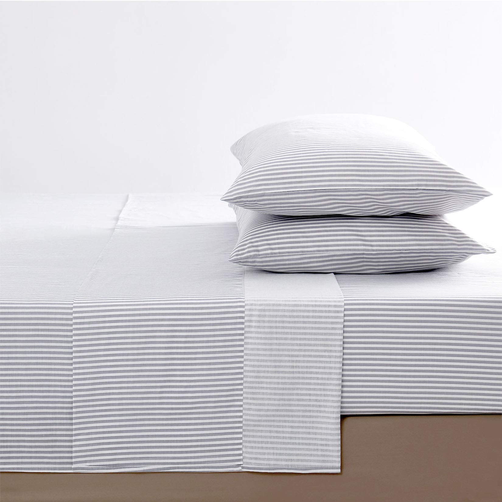 Wake In Cloud - Set di biancheria da letto per Italia