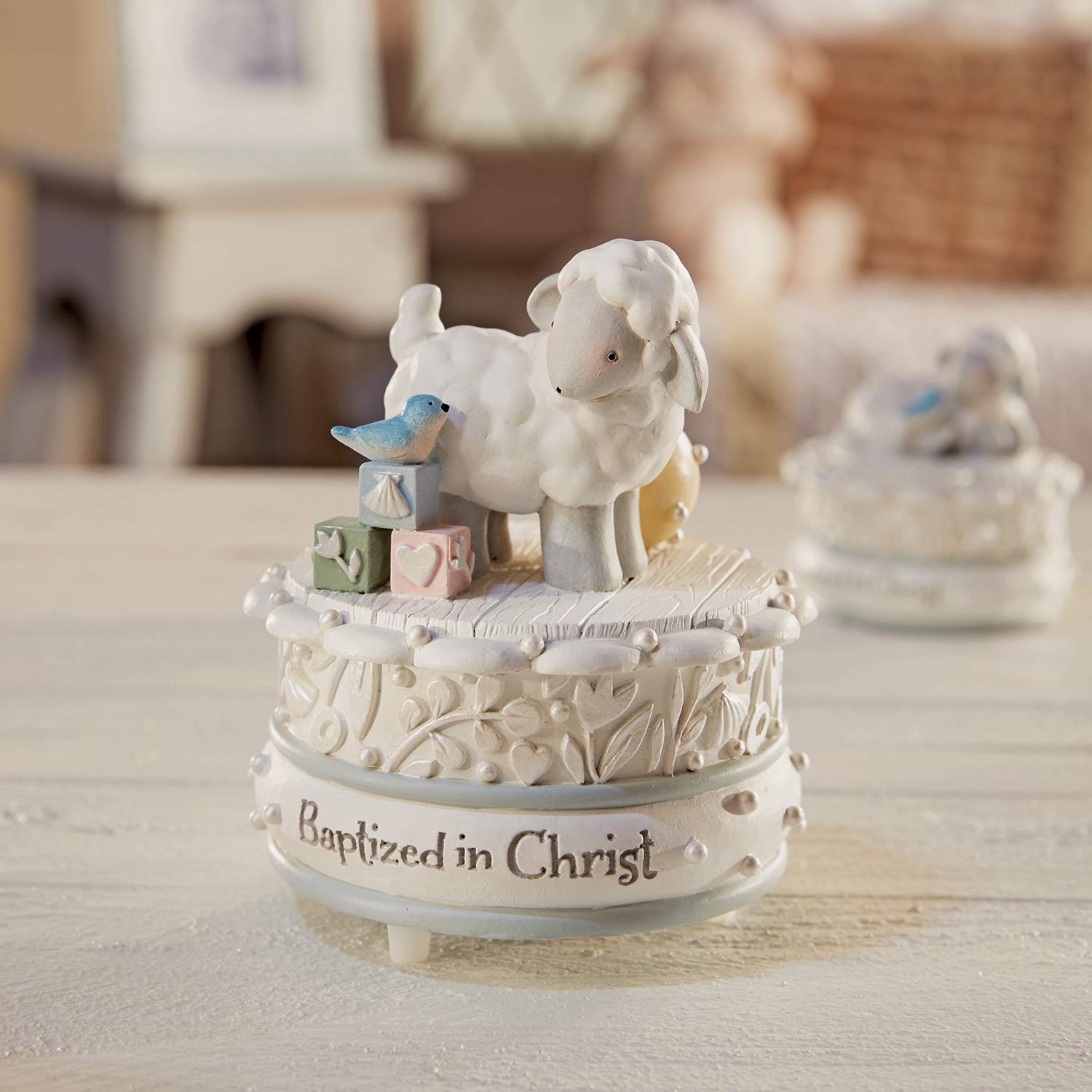 Creative Brands Faithworks - Baptized in Christ Müzikal Heykelcik, 9,5 x 10,5 cm, Kuzu - Brahms Ninni