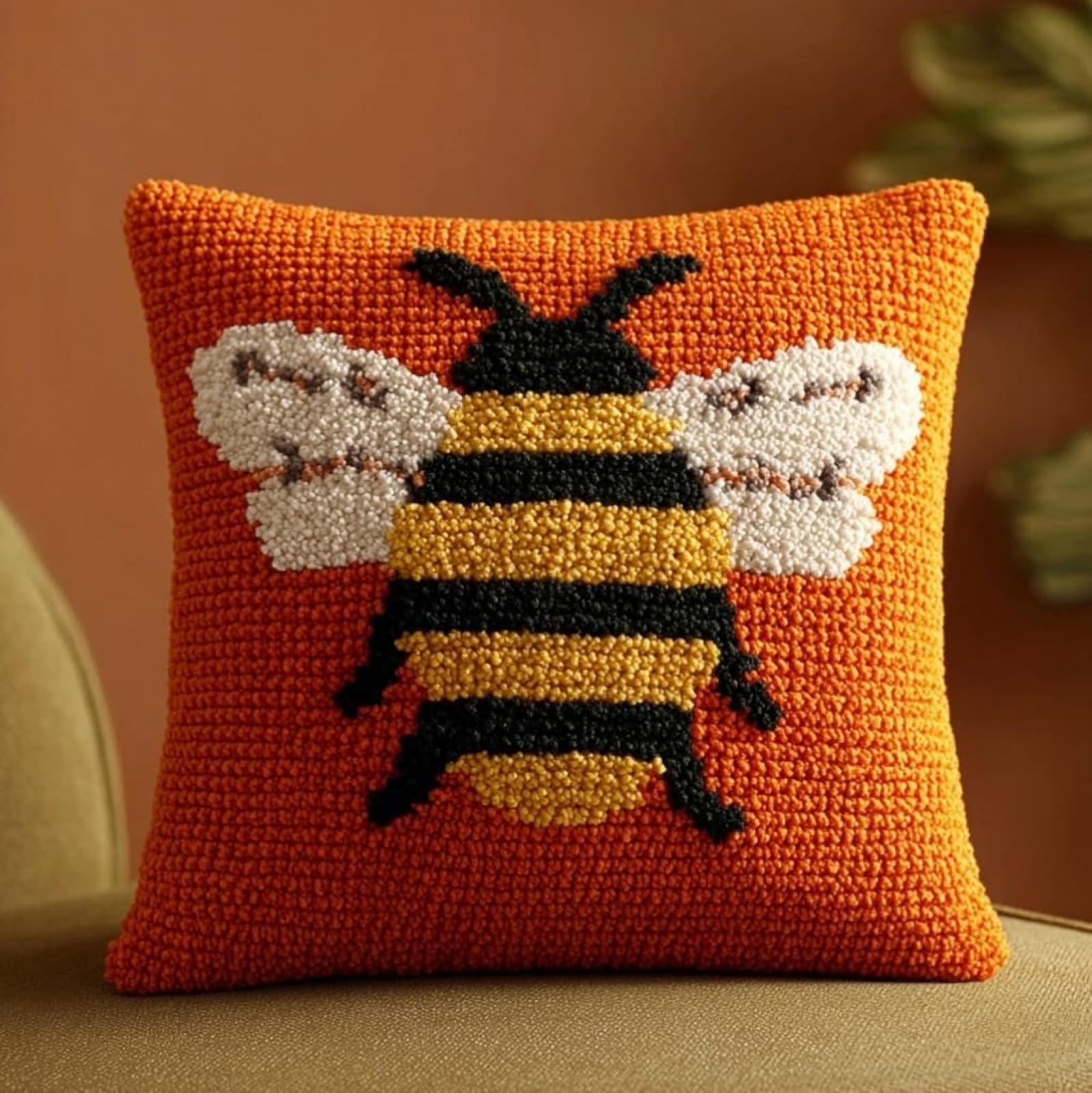 WallustrioaW Latch Hook Pillow Kit 43x43cm,Cute Bees