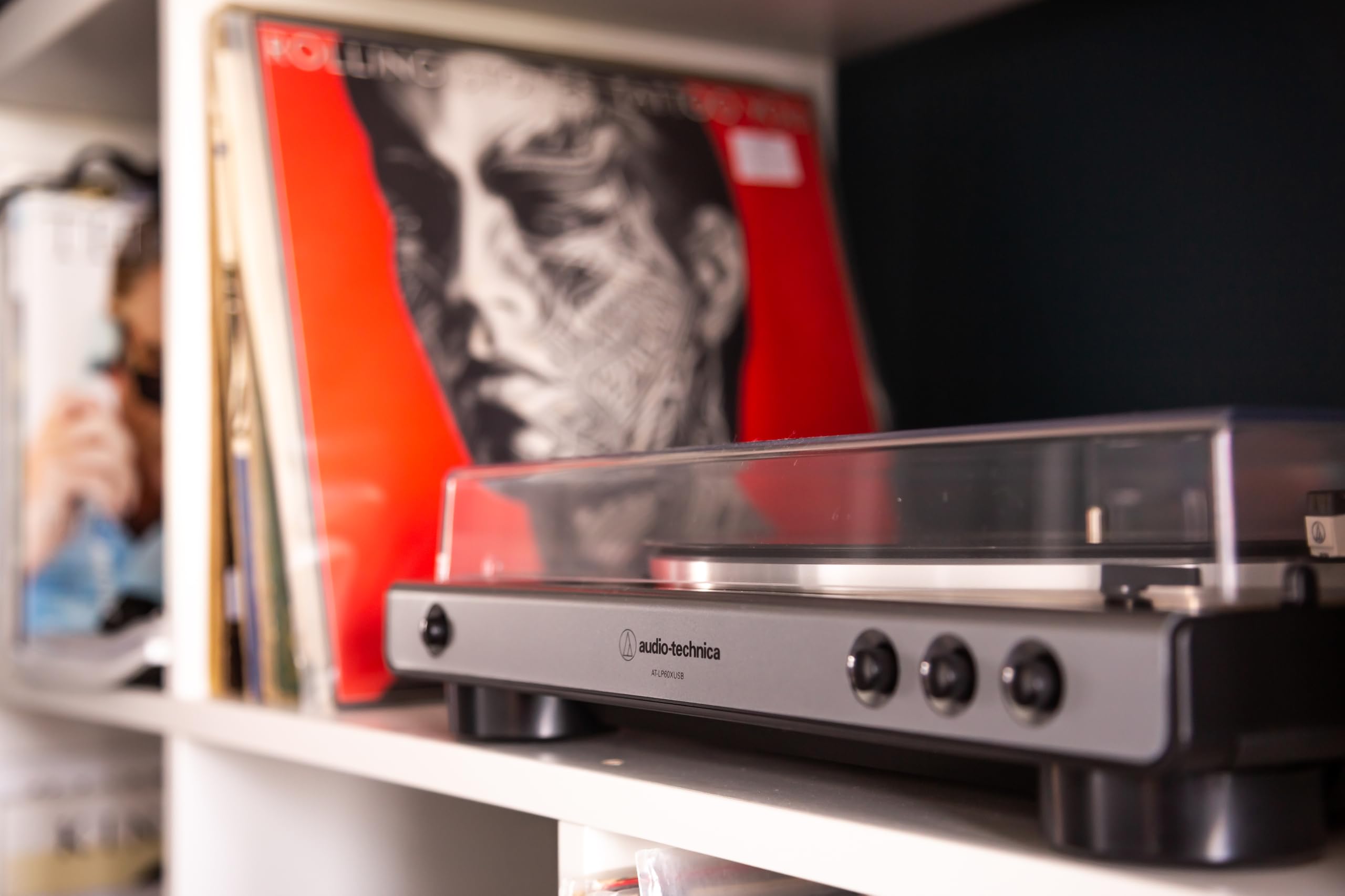 Audio-Technica LP60XUSBGM Vollautomatischer Stereo-plattenspieler mit Riemenantrieb (analog & usb) Gunmetal
