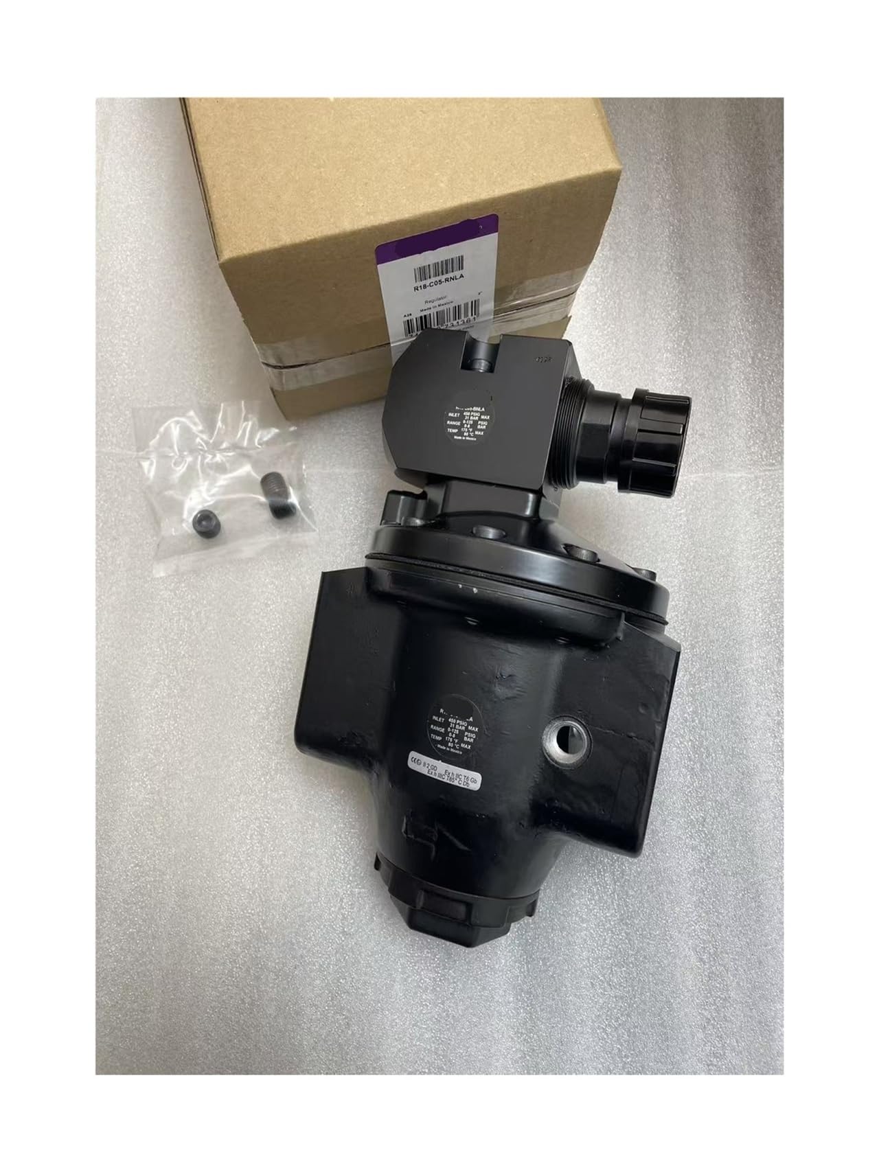 JABSDOIBAOUBD Réducteur de Pression R18-C05-RNLA 2" Filetage PTF | Contrôle précis de la pression de l'air, construction métallique durable, installation facile.