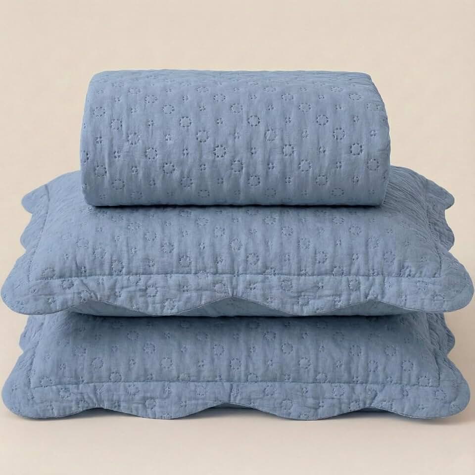 Colcha De Cama Queen Cobre Leito 3 Peças 2,40 x 2,60m 100% Poliéster Dupla Face Com Toque Macio, Qualidade e Cores Vivas Cozzilar (Azul Celeste)