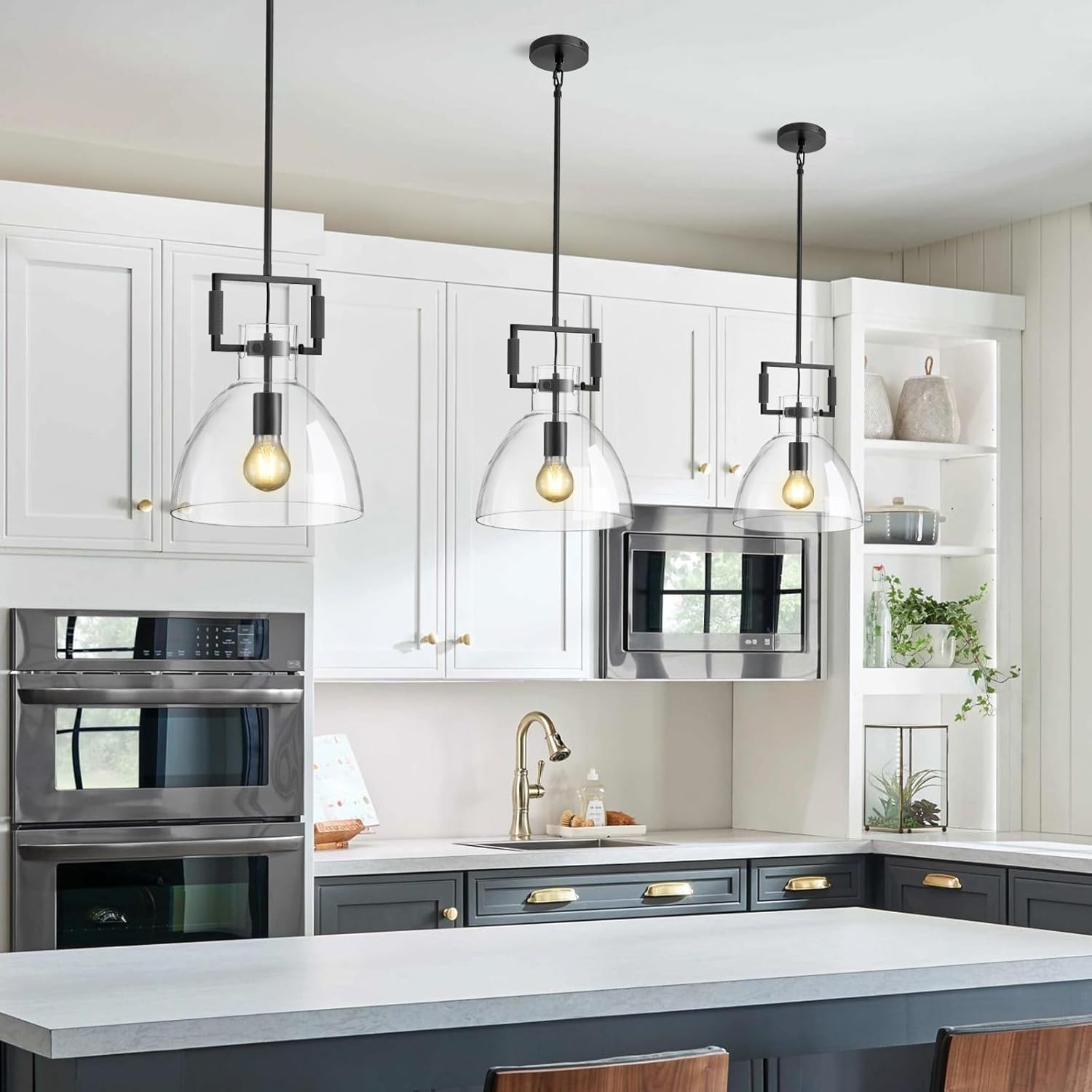 Mondern Large Black Kitchen Island Pendant Light, 10 '' W 1-Light Glass and Brass Island Pendant Lights,Farmhouses Pendant Light, for Kitchen,Bathroom