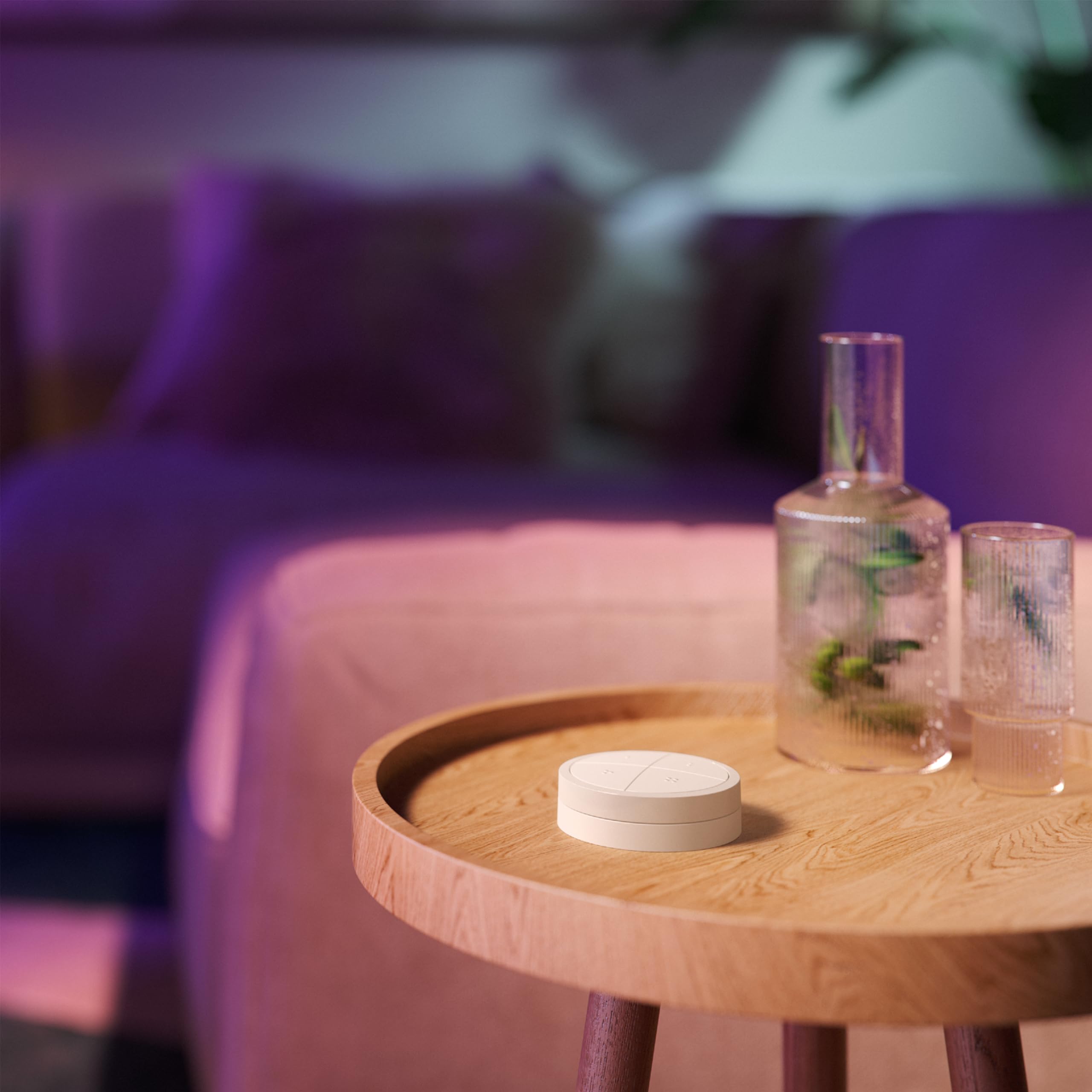 Philips Hue Vorteilspaket - E27 - mit 4 Standard Lampen - Warm bis Kaltweißes Licht - inkl. 1 Hue Dial Schalter (Weiß) - Hue White Ambiance