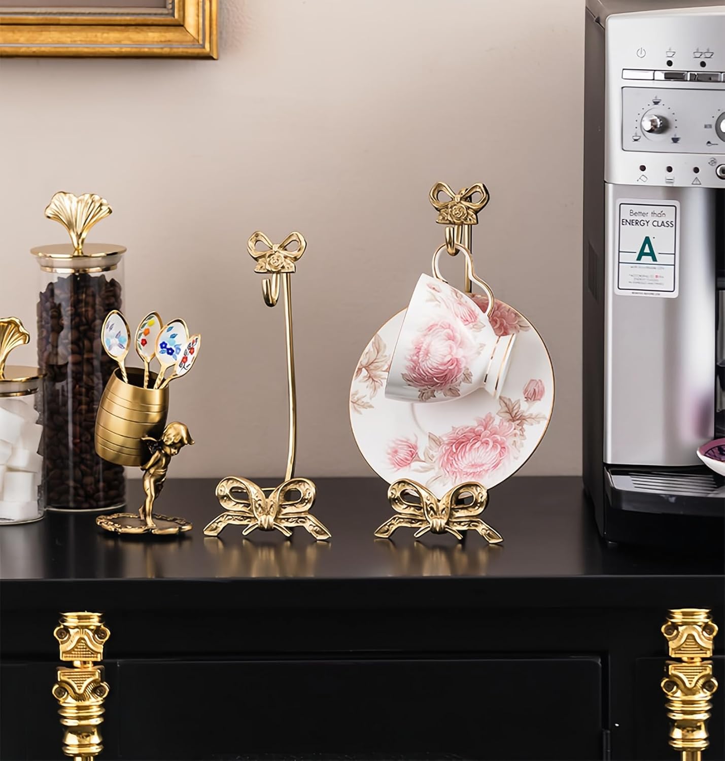Brass Cup and Saucer Stand,Tea Cup Holder Display Bow Design,Elegant Teacup and Plate Holder for Tabletop Decoration,Coffee Mug Hanger Stand (Small)