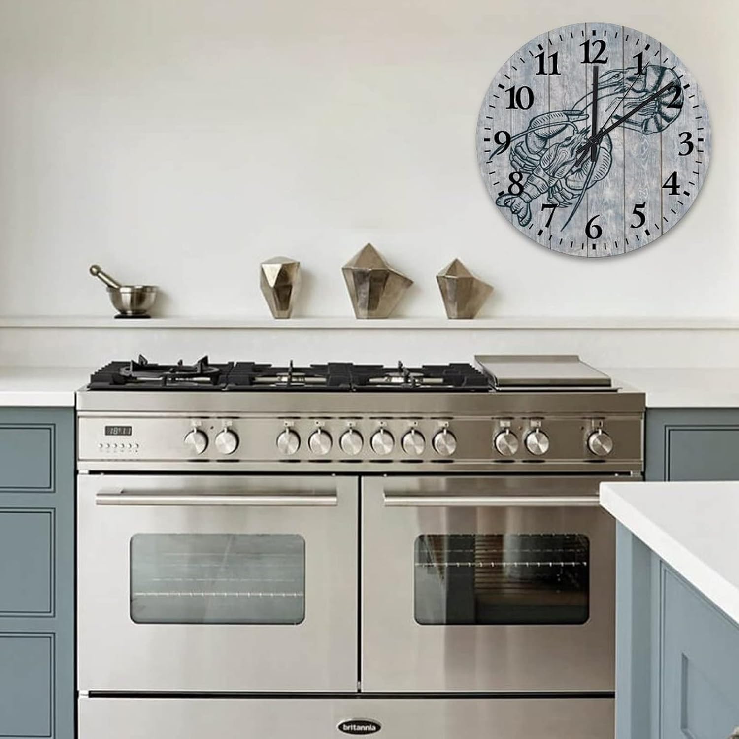 15 Inch Ocean Animal Lobster Clock Quartz Non Ticking Novelty White and Blue Starfish and Seashell Rustic Wood Wall Clock Arabic Numeral Round Clock for Living Room Kitchen Bedroom