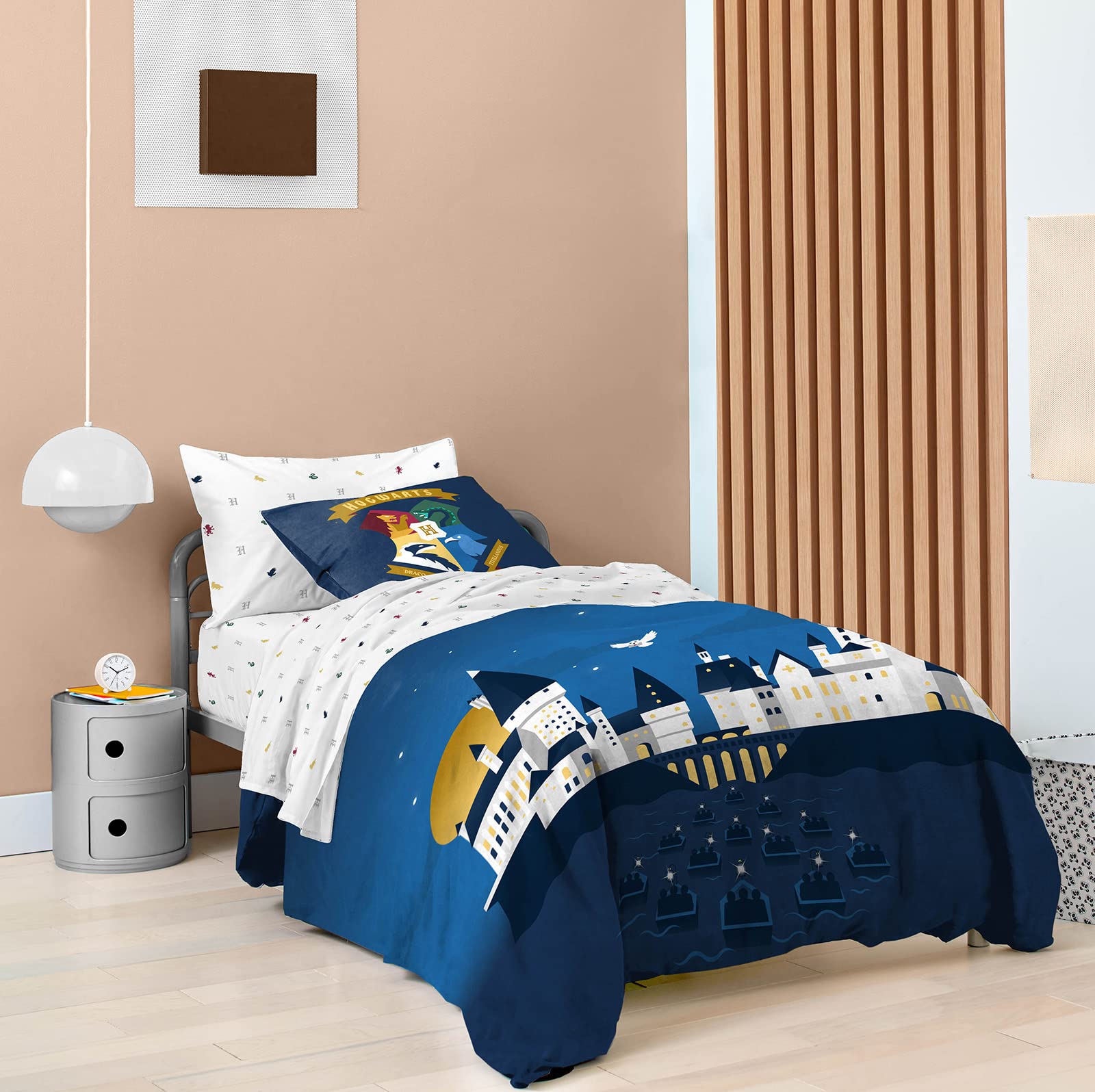 Saturday Park Harry Potter Exploring Hogwarts Full Bed Set - 7 Piece 100% Organic Cotton Bedding - GOTS & Oeko-TEX Certified (Harry Potter Official)