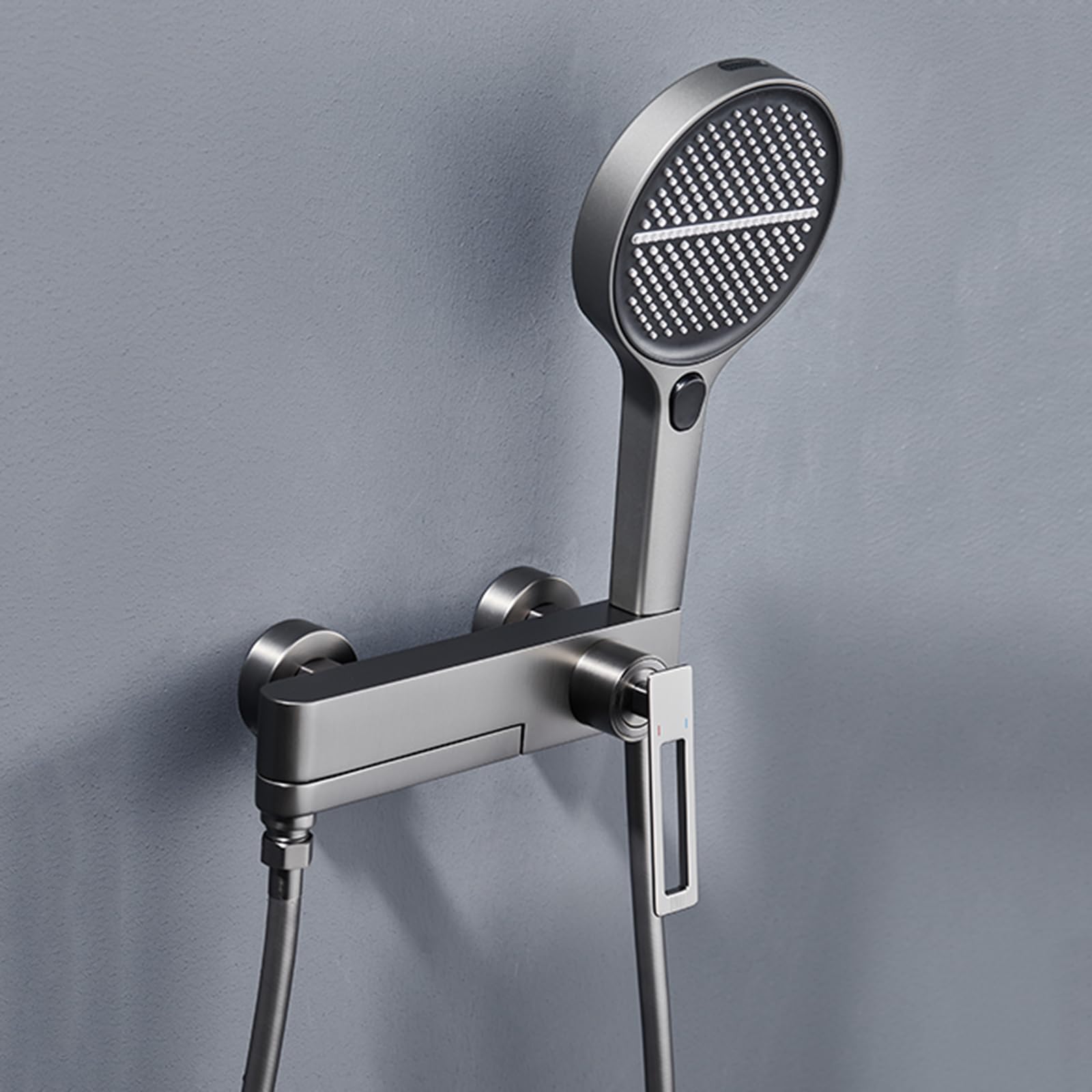 Mitigeur douche et baignoire gris à 4 modes de jet avec douchette ergonomique