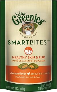Greenies Cat Treats, Feline Smartbites, Skin & Fur Health, Crunchy and Soft Cat Treats, Chicken Flavor, 2.1 oz. Pack