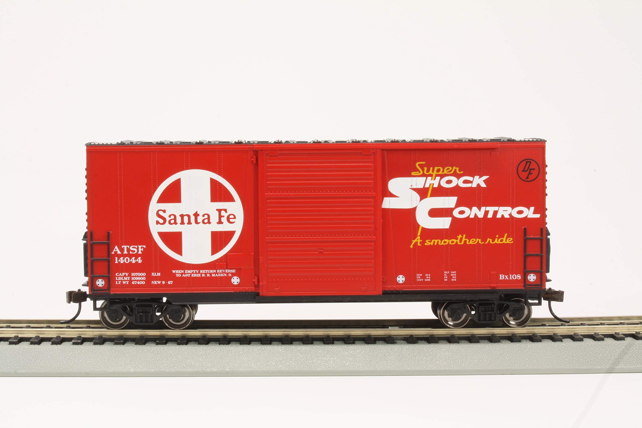 Bachmann Trains - 50' Plug Door Track Cleaning Box Car - Conrail - N Scale