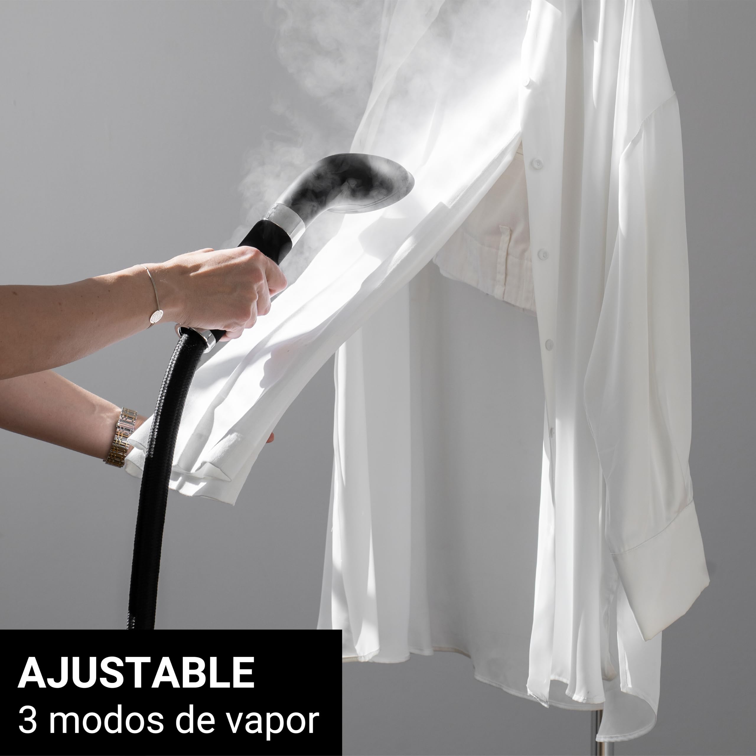 SteamOne Vaporizador Vertical Steamer Negro 2300W - Depósito 2L | Vaporizador Vertical George 2, 2300W, Depósito 2L, 45min Autonomía, 3 Modos, Listo en 35s, Percha Incluida, EUES200BV2