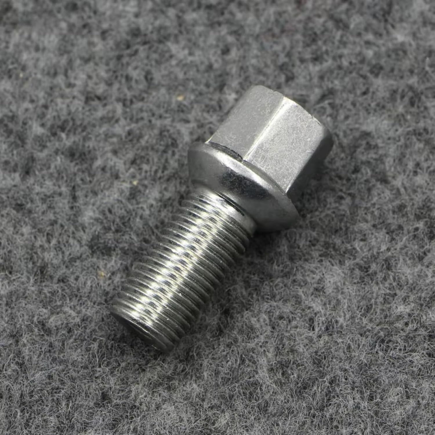 Wheel hub Parts Compatible with VW for Golf for 6 4 Pieces Wheel Hub Tyre Screw Bolt Long Steel Lug Bolts Tire Studs Car Accessories Car Tire Bolts Wheel Nut