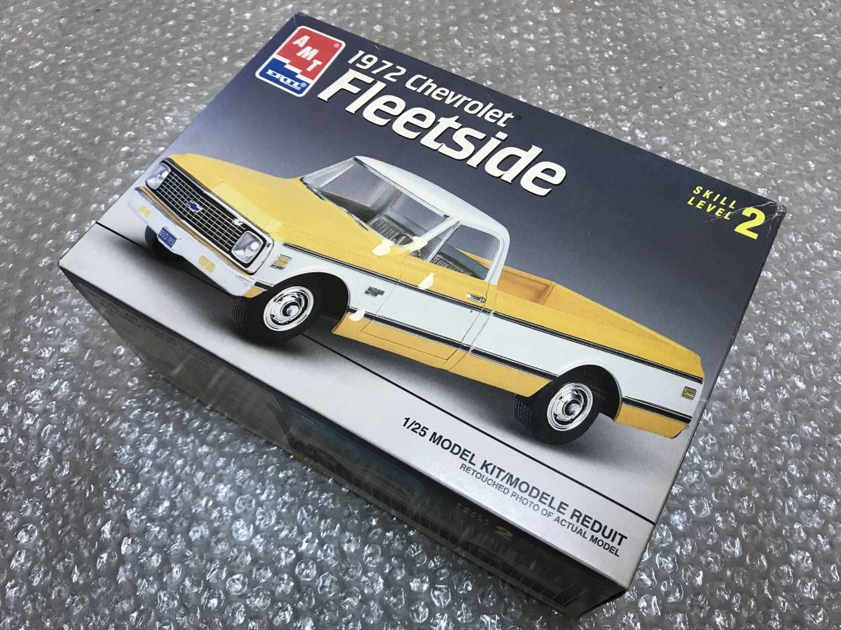 Amazon.co.jp: AMT 1/25 C-10 FLEETSIDE 1972 C10 トラック プラモデル 