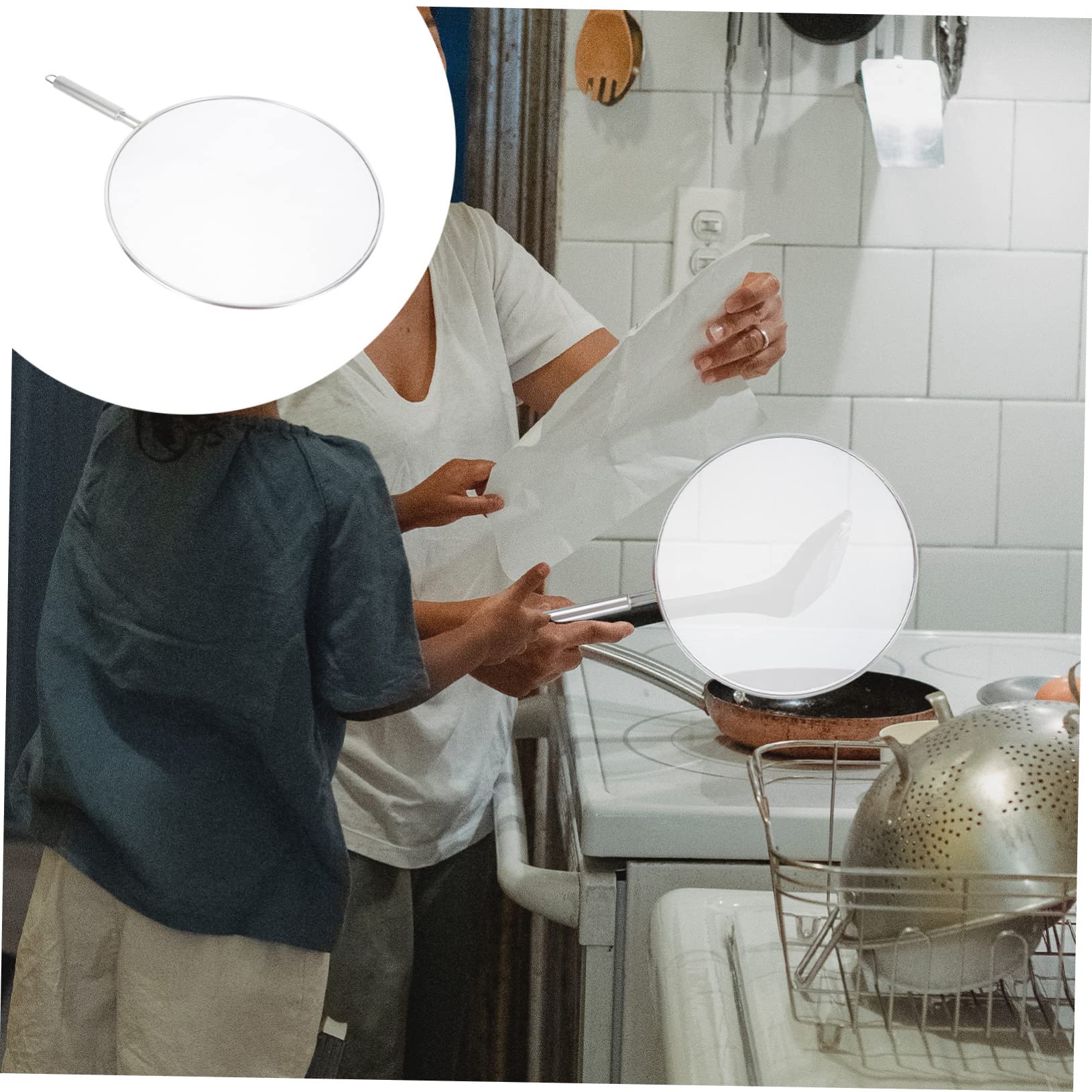 Cabilock 1Pc Stainless Steel Oil Splatter Guard Skid Pot Cover Household Frying Lid for Cooking Easy to Clean Fine Mesh Design for Oil Prevention