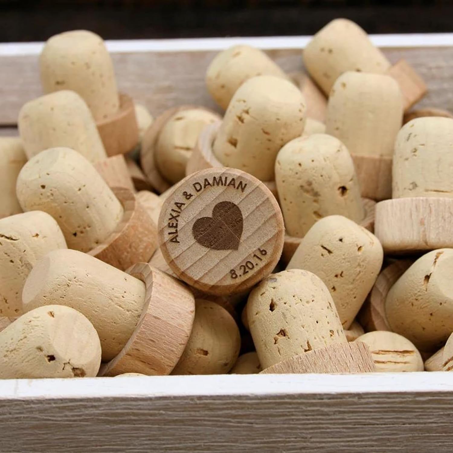 Wedding Favors for Guests Personalized Engraved Wood Wine Bottle Corks Bulk Custom Logo Wine Stopper Customize Wine Cork Stoppers Party Wooden Wine Stoppers Business House Warming Bridal Shower Gift