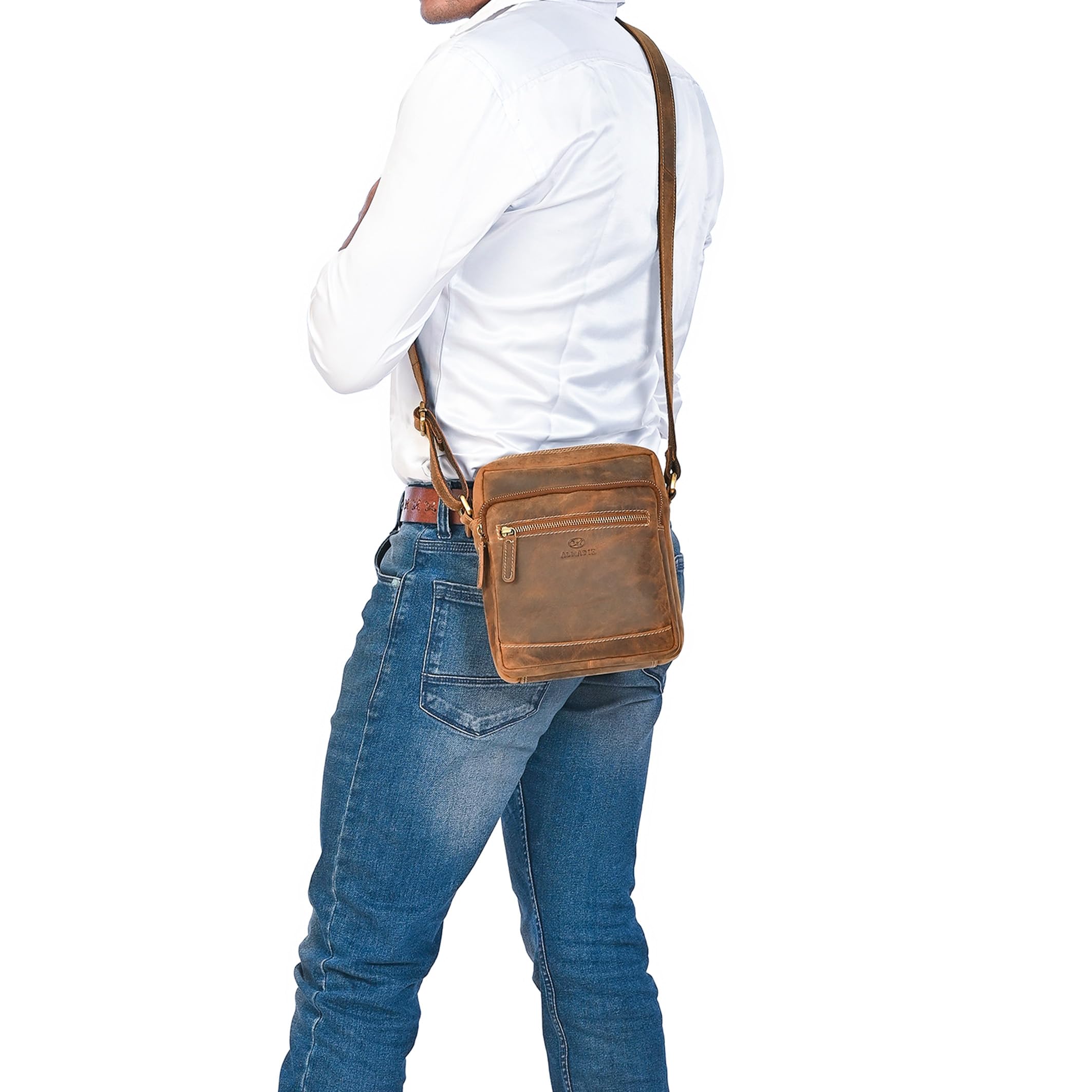 ALMADIH kleine Leder Umhängetasche Herren 9.7 Zoll iPad – EMIL braun - Kompakte Ledertasche für Reisen & Alltag Messenger Schultertasche Freizeittasche Tablet Herrentasche Damen