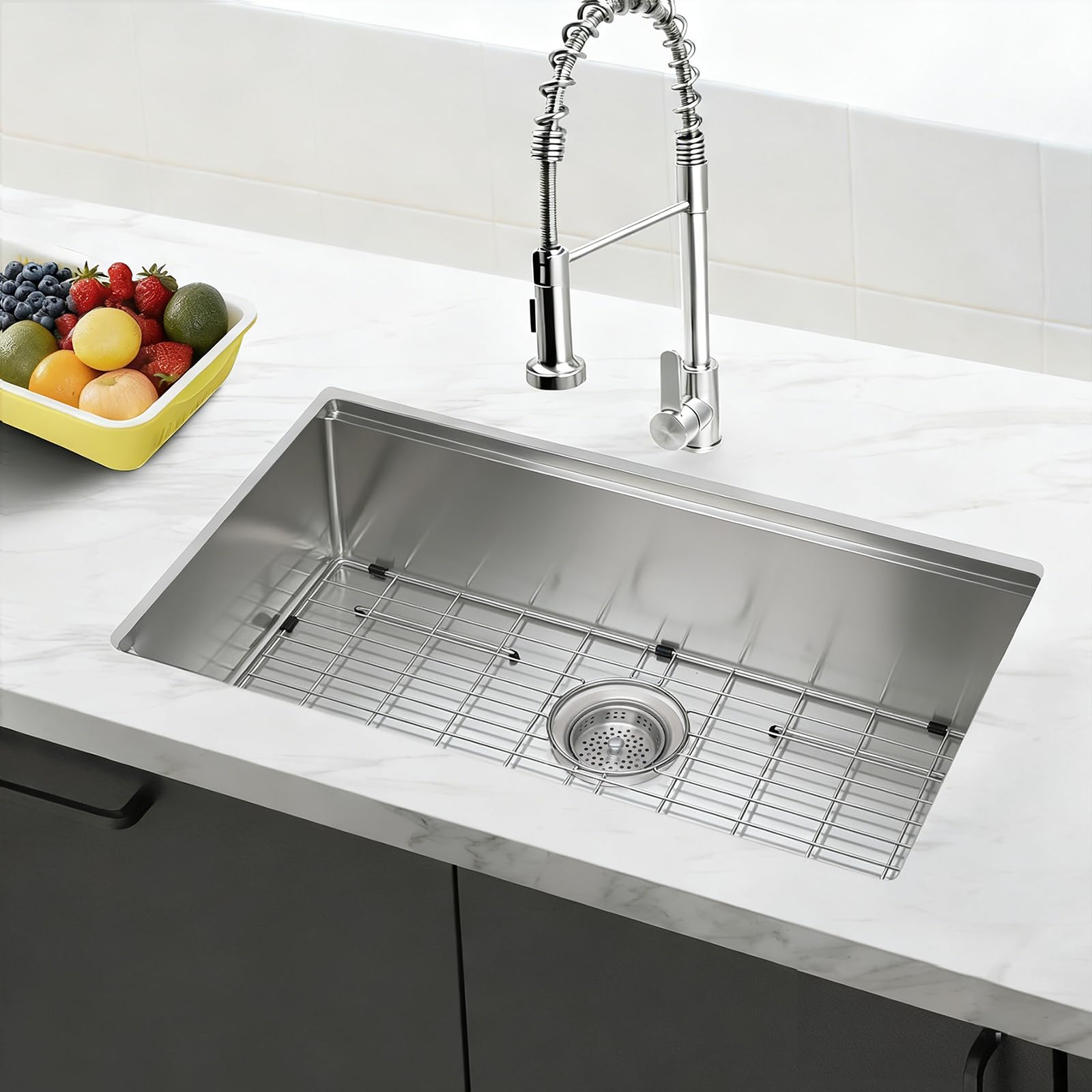 Sanycasa Griglia per lavello da cucina in acciaio inox, 60 x 48 cm, protezione per lavello a vasca singola, scarico posteriore con raggio angolare da 3/8", resistente griglia per lavello e scolapiatti