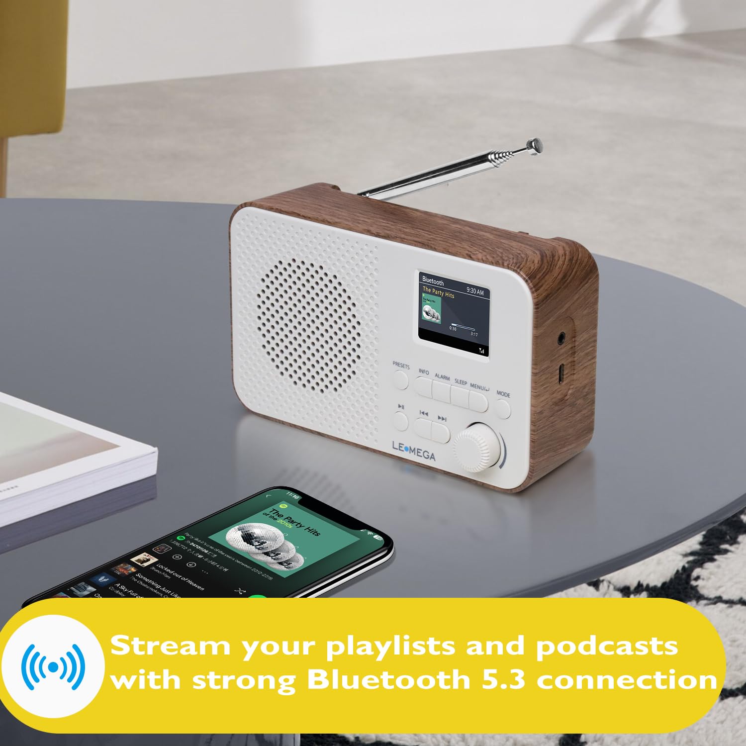Radio Dab+ Portable avec Bluetooth | Batterie Rechargeable 15 Heures ou Alimentation Secteur | Ecran Couleur Petite Radio Dab avec réveil | Radio FM, 40 présélections, Prise Casque | LEMEGA Dab GO