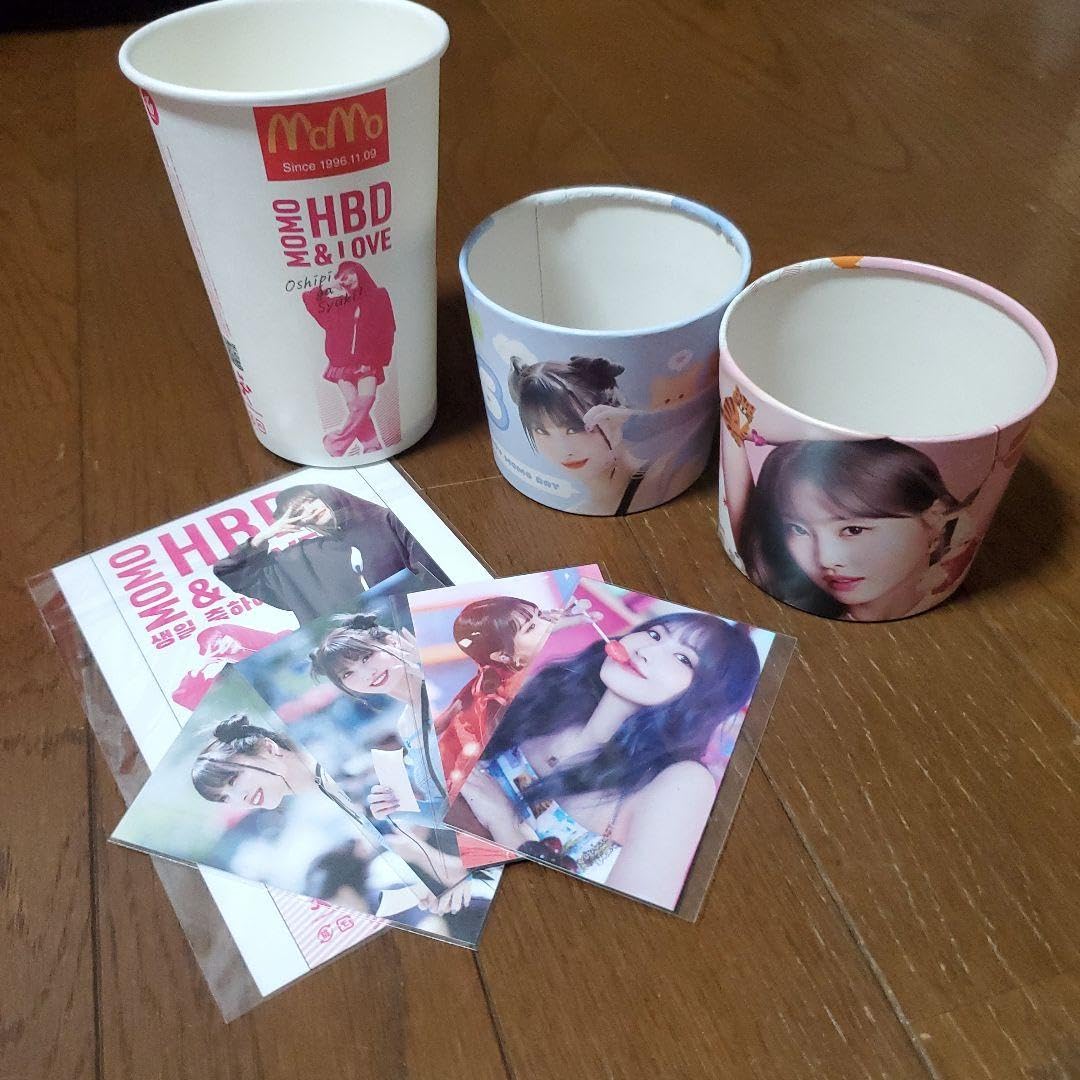 Amazon.co.jp: TWICE モモ カップホルダー : ホーム＆キッチン