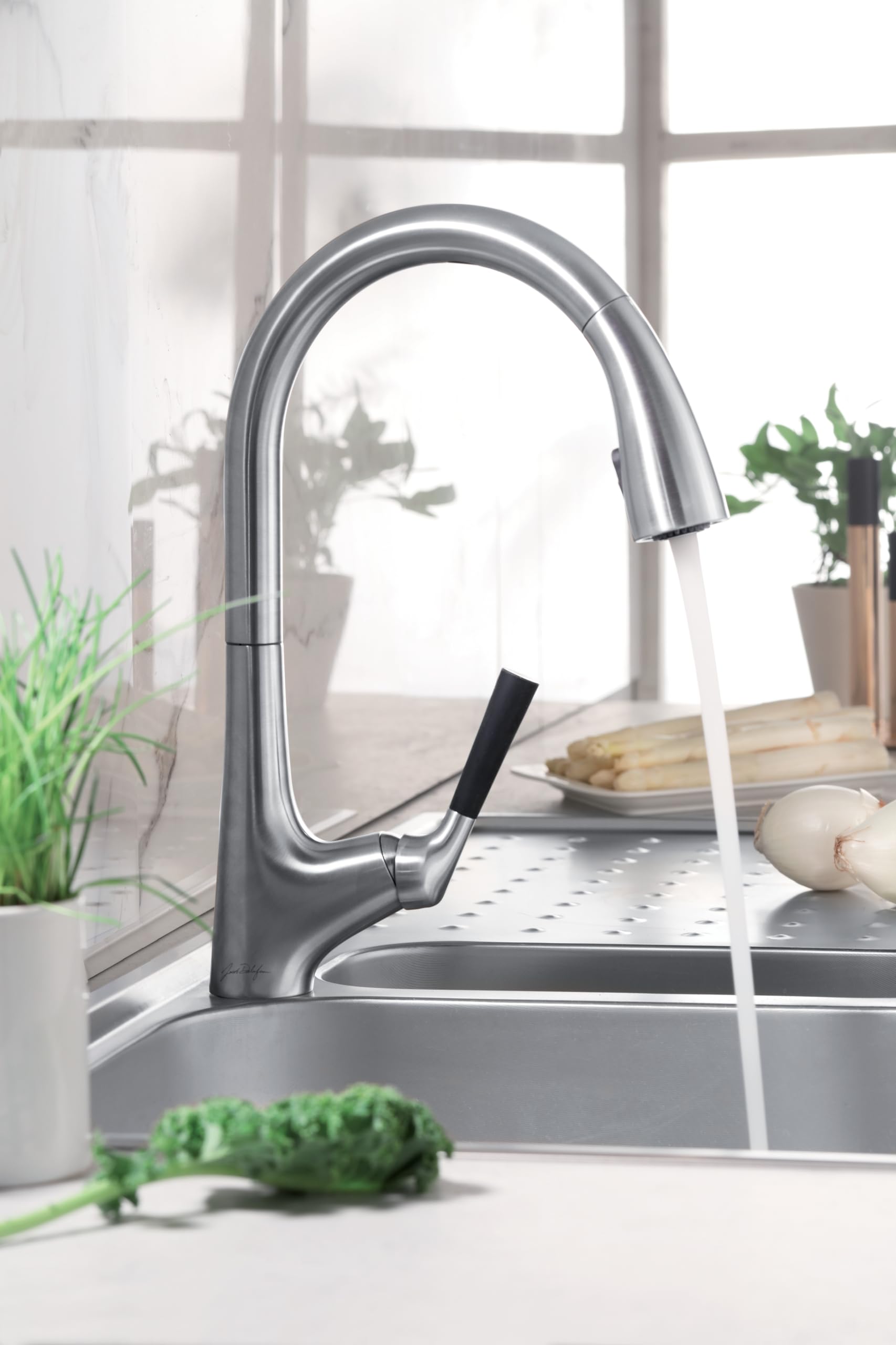 JACOB DELAFON Rubinetto da cucina senza contatto doccia anticalcare rimovibile con 2 getti e beccuccio girevole a 360° a risparmio idrico, leva personalizzabile (3 colori) colore cromo MALLECO E77748