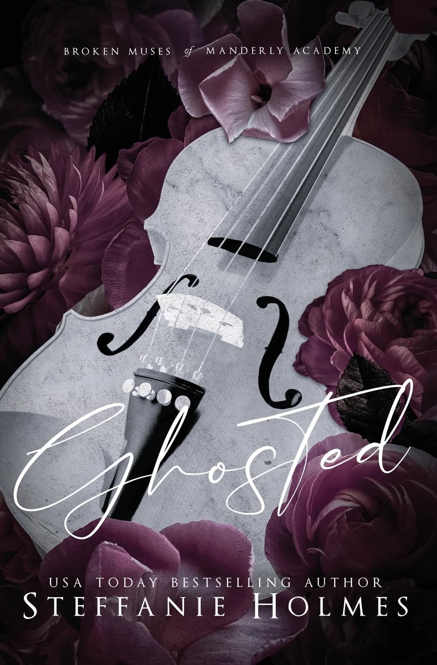 Ghosted: Luxe edition (Manderley Academy Luxe Edition)