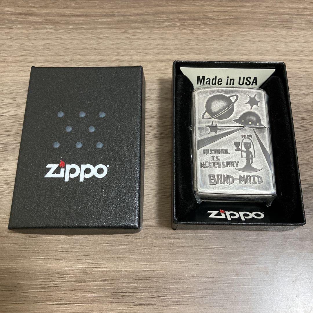 Amazon.co.jp: BAND-MAID ZIPPO MISA Ver. サイン入りブロマイド付き 