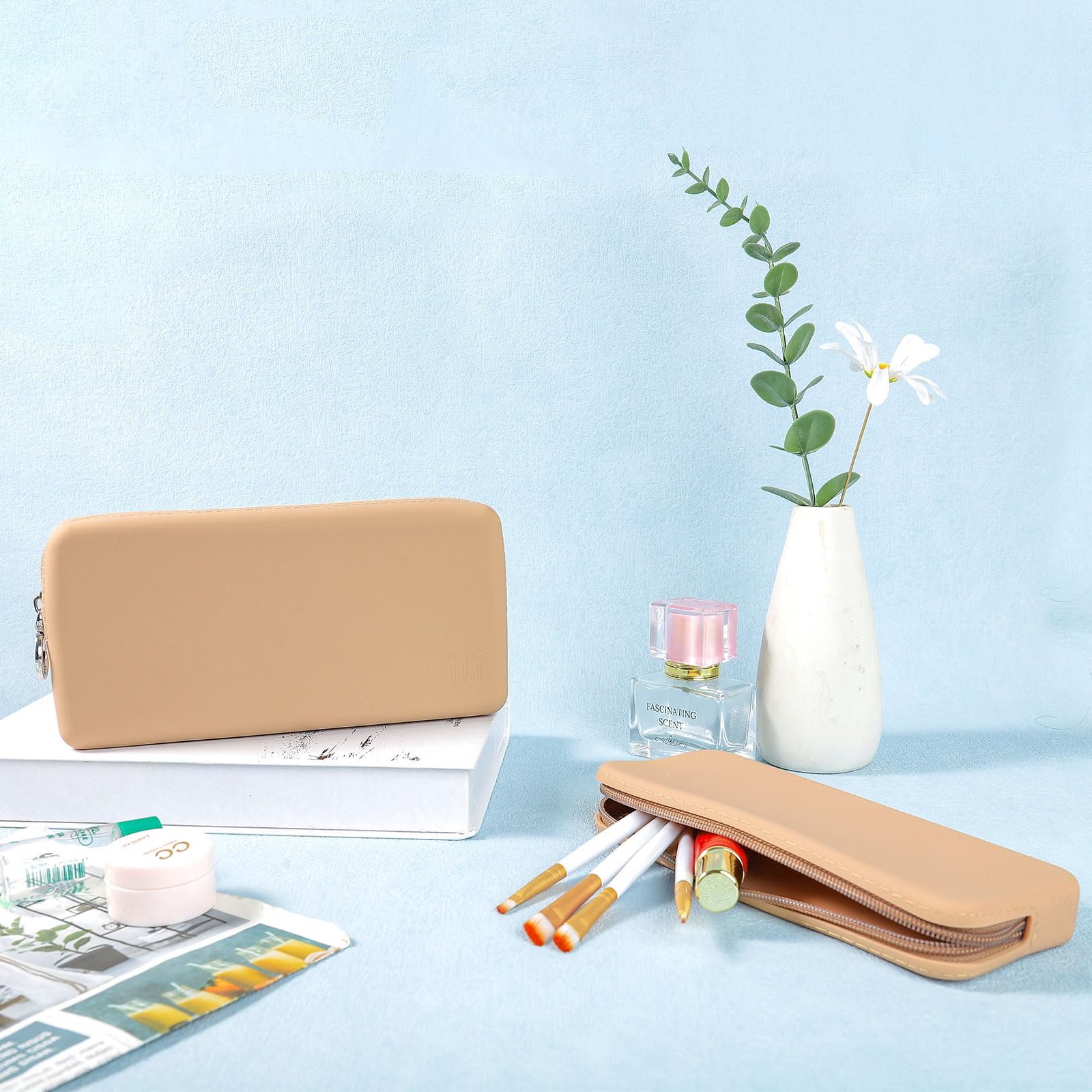 Makeup Bags Silicone Cosmetic Bag 2Pcs Brush Holder Pouch Portable Travel Toiletry Make up Bags Waterproof Storage for Women Men Khaki - Image 4