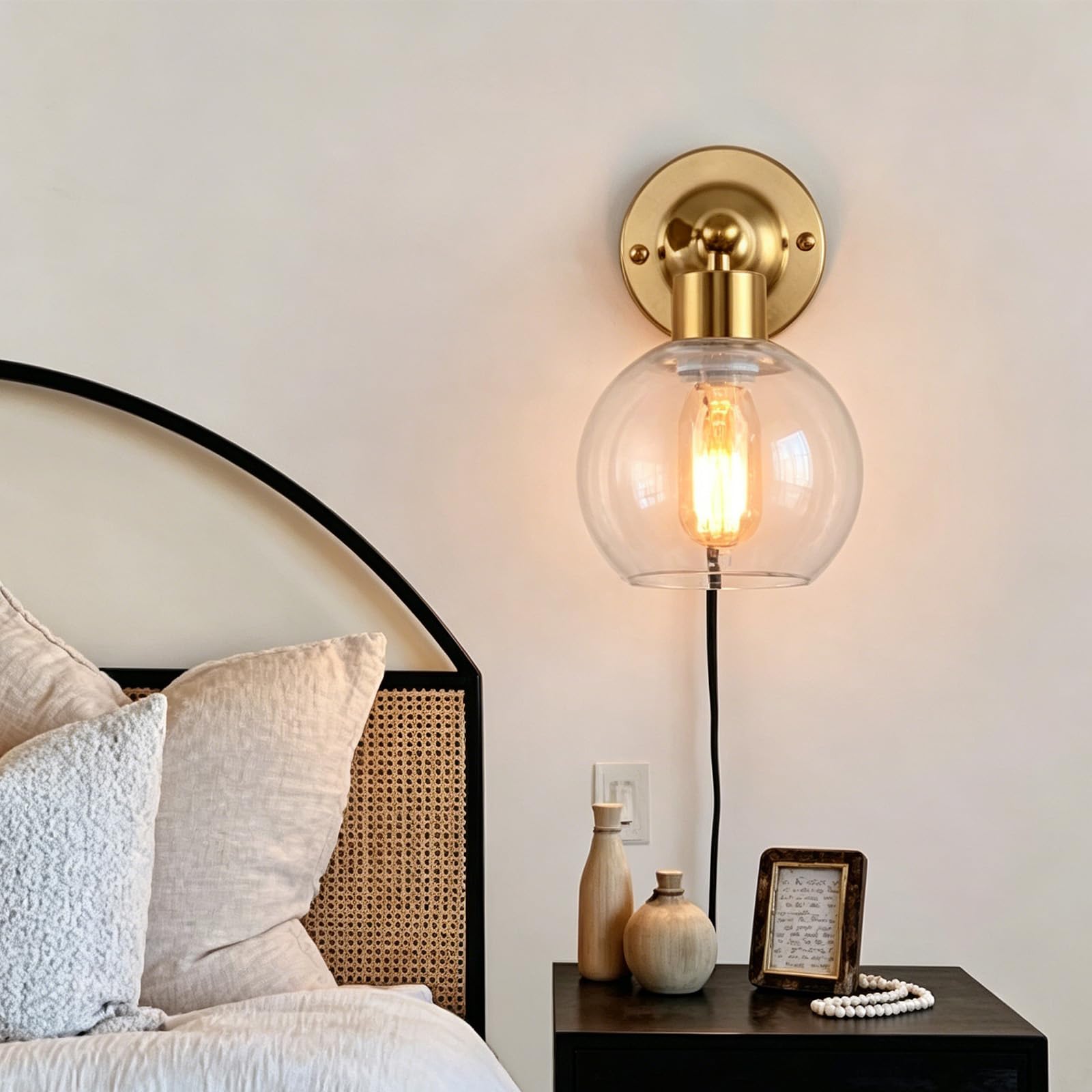 E27 Innen Wandleuchten mit Schalter und Steckdose Wandbeleuchtung 180° Drehung Vintage Industrie Wandleuchte für Wohnzimmer Schlafzimmer Nachttisch Flur (ohne Glühbirne) (Schwarz,2 Stück)