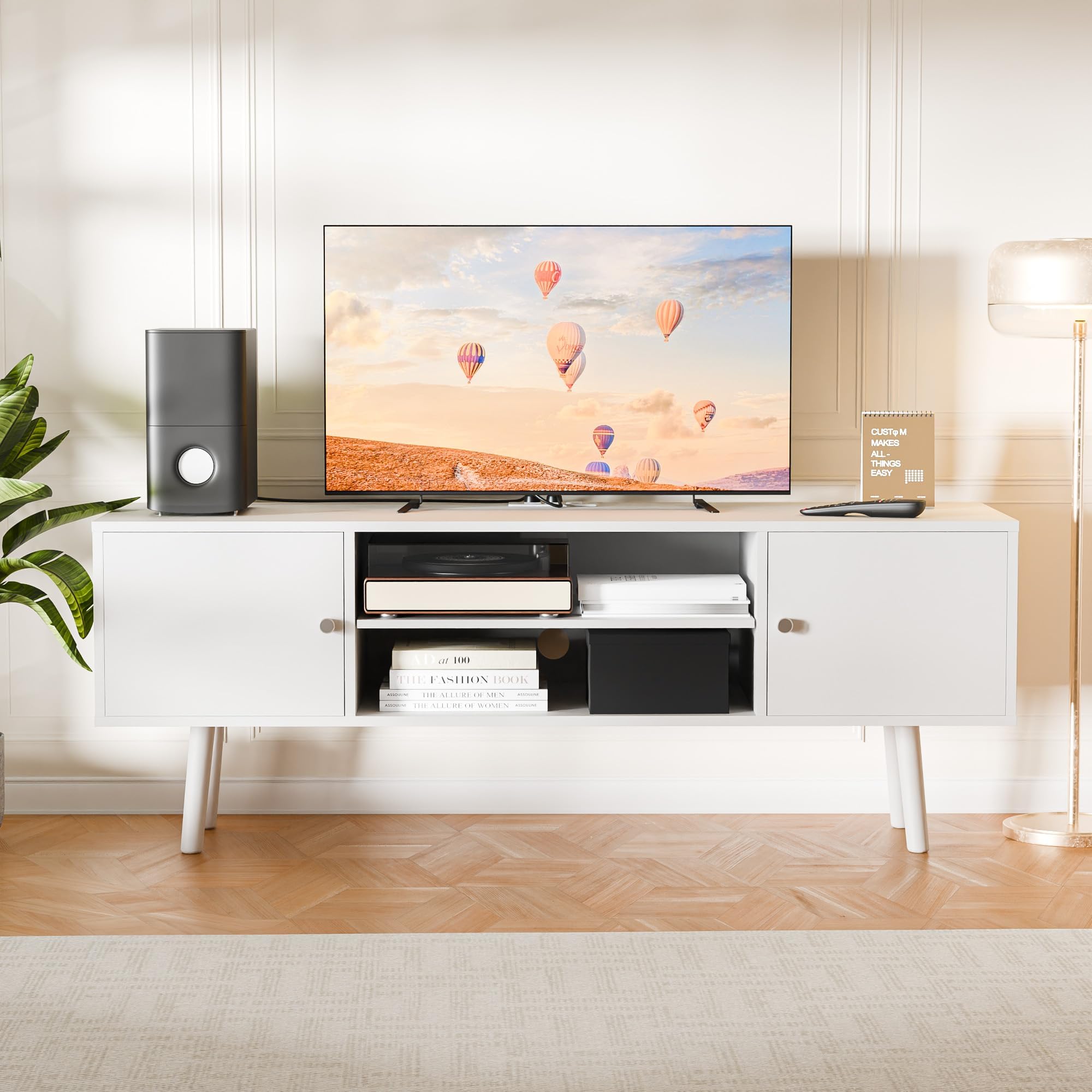 TV Schrank, Lowboard, mit 2 Türen, 135 cm lang, Fernsehtisch für bis zu 55 Zol,verstellbare Ablagen, Fernsehschrank für Wohnzimmer, Esszimmer, Schlafzimmer (Weiß, 135 cm)