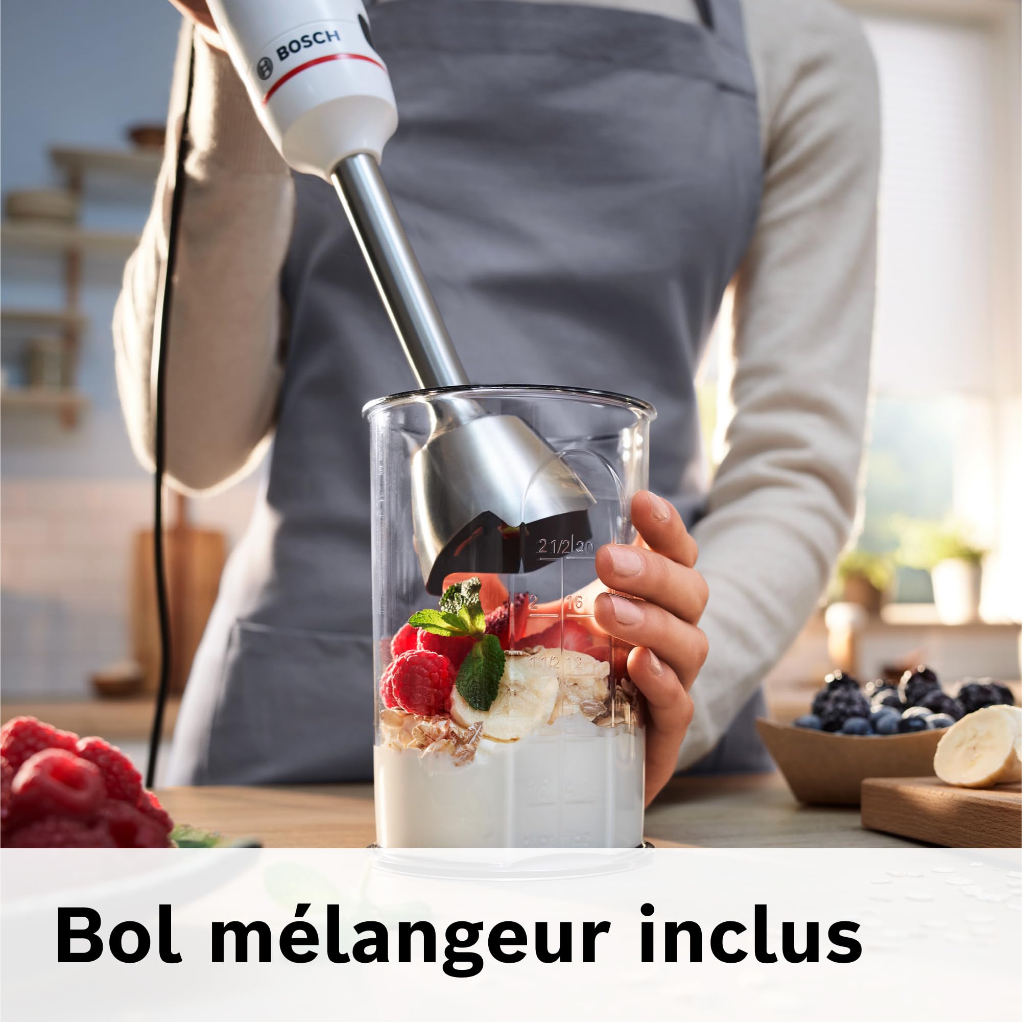 Bosch, mixeur plongeant, ErgoMaster Série 4, moteur 600 watts, variateur de vitesse, système de mixage QuattroBlade, accessoires inclus, blanc, MSM4W210