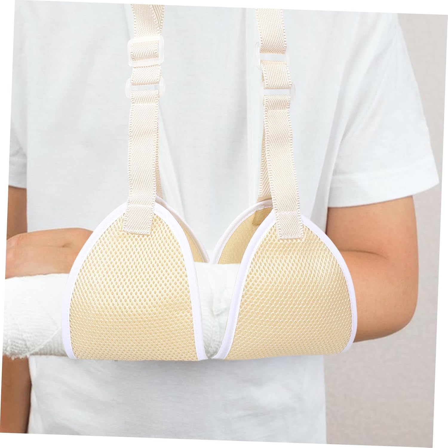 Adjustable Arm Sling for Adults Lightweight Shoulder Immobilizer with Soft Padding Comfortable Support Brace for Broken Arms Forearm Stabilization Joint Stability
