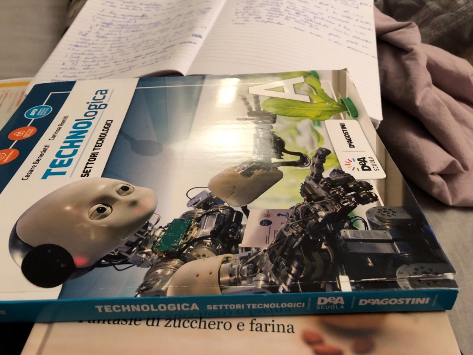 Kit Scuola CAREER PATHS IN TECHNOLOGY Con Copertine Rebillo E Accessori – Libro + Quaderni + Penne