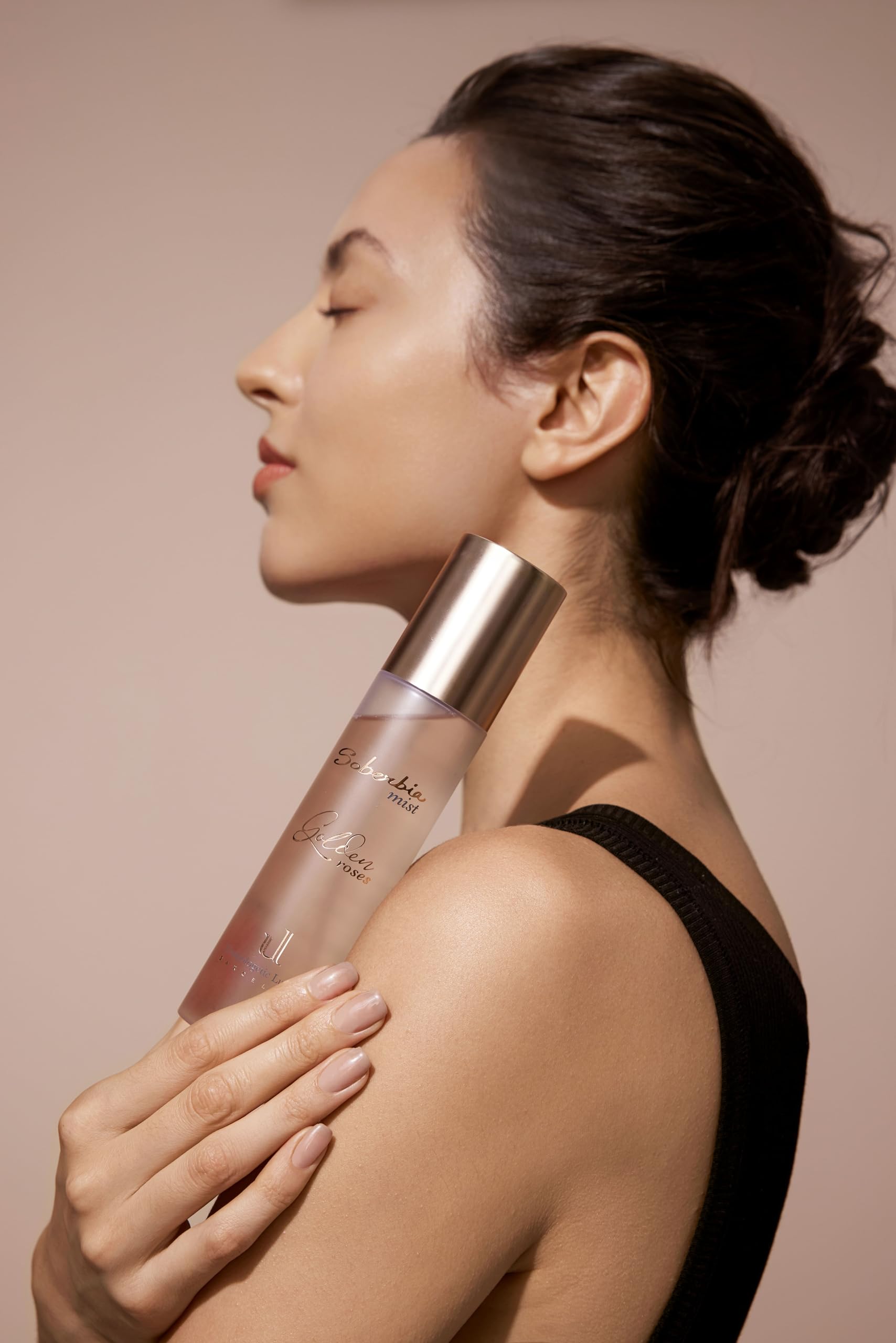 Unapologetic Luxury Soberbia Facial Mist – Tónico Facial Hidratante de Rosas y Oro – Para Todo Tipo de Piel – 150 ml