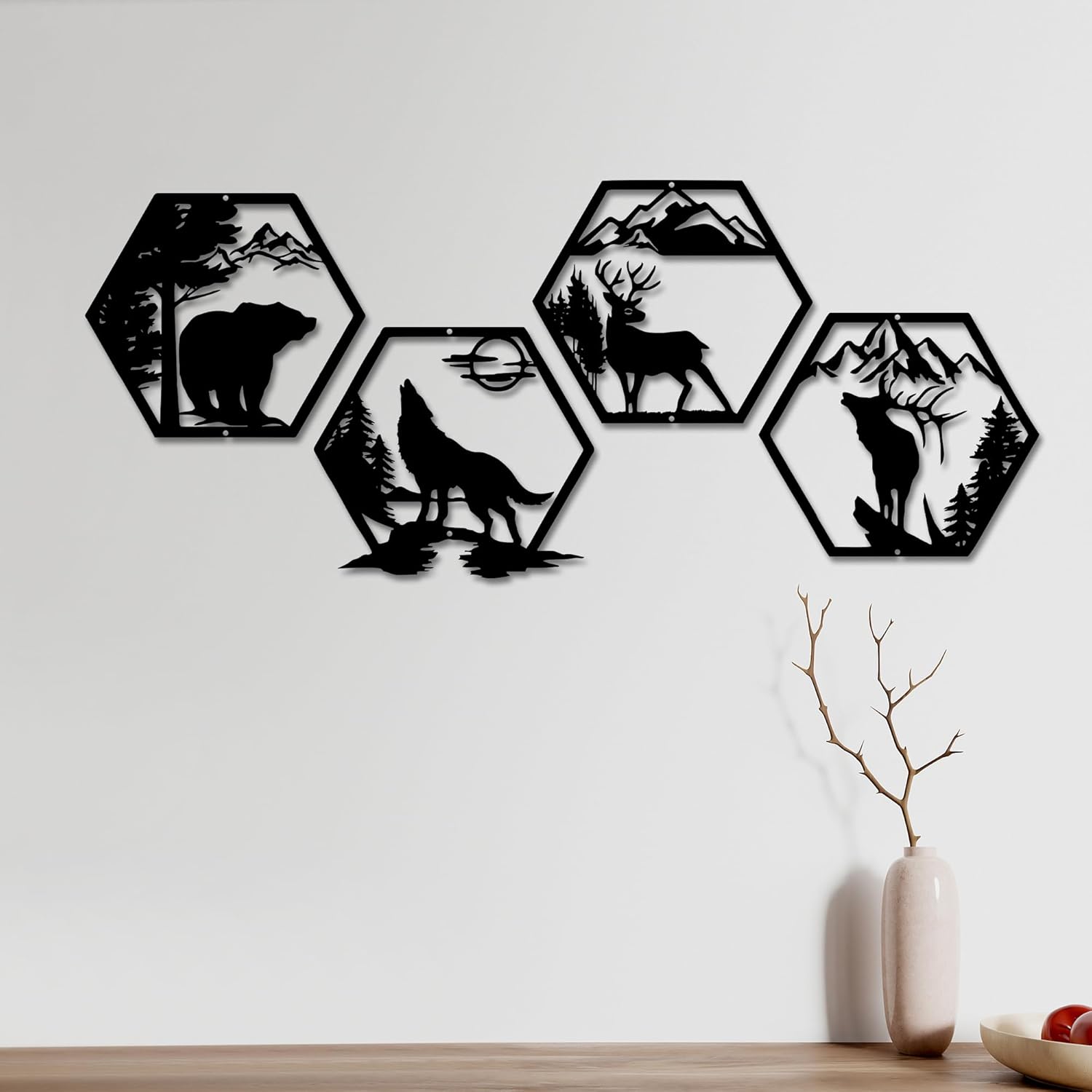 Xedatric Rustic Wall Decor with Black Forest Theme: Four-Piece Metal Animal Set Comprising Bear, Deer, Wolf and Moose for a Captivating Forest and Cabin Decor