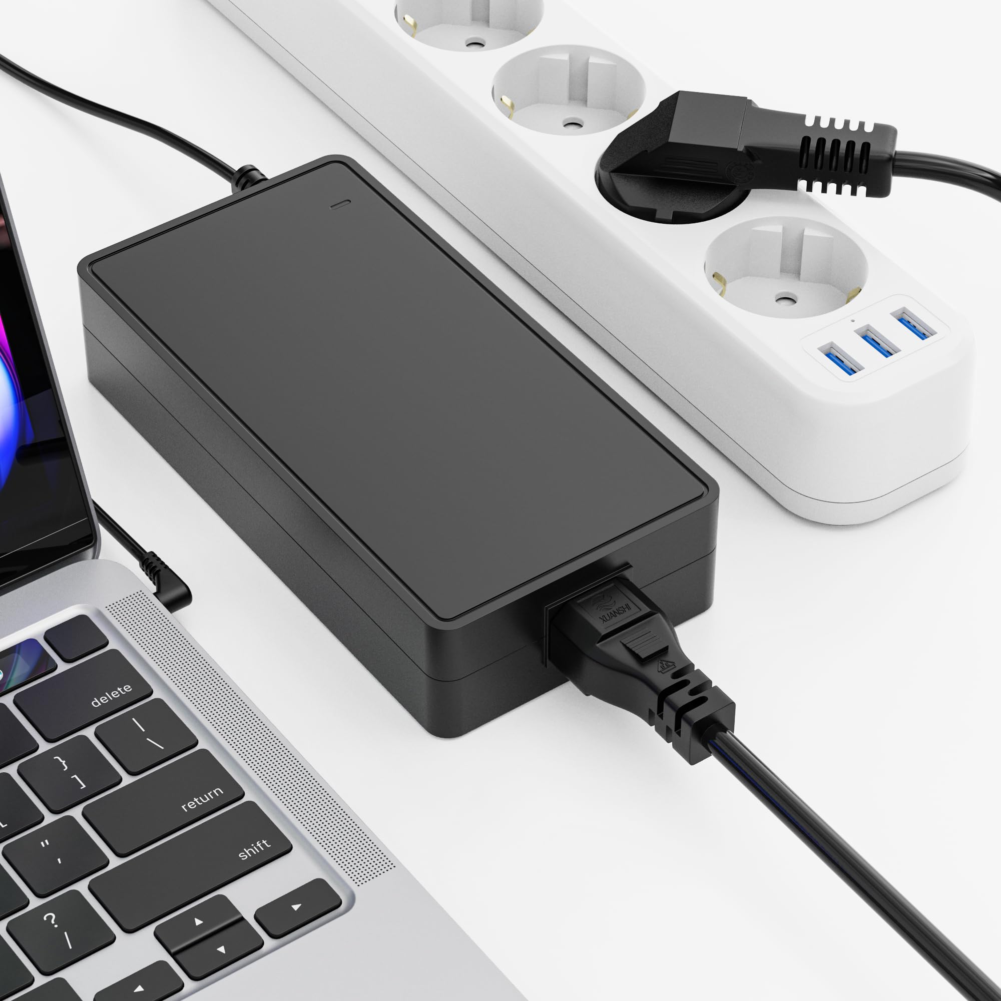 conecto Netsnoer Euro 90° stekker naar C7 bus IEC 90° Euro stroomkabel voor huishoudelijke apparaten 2,00 m wit