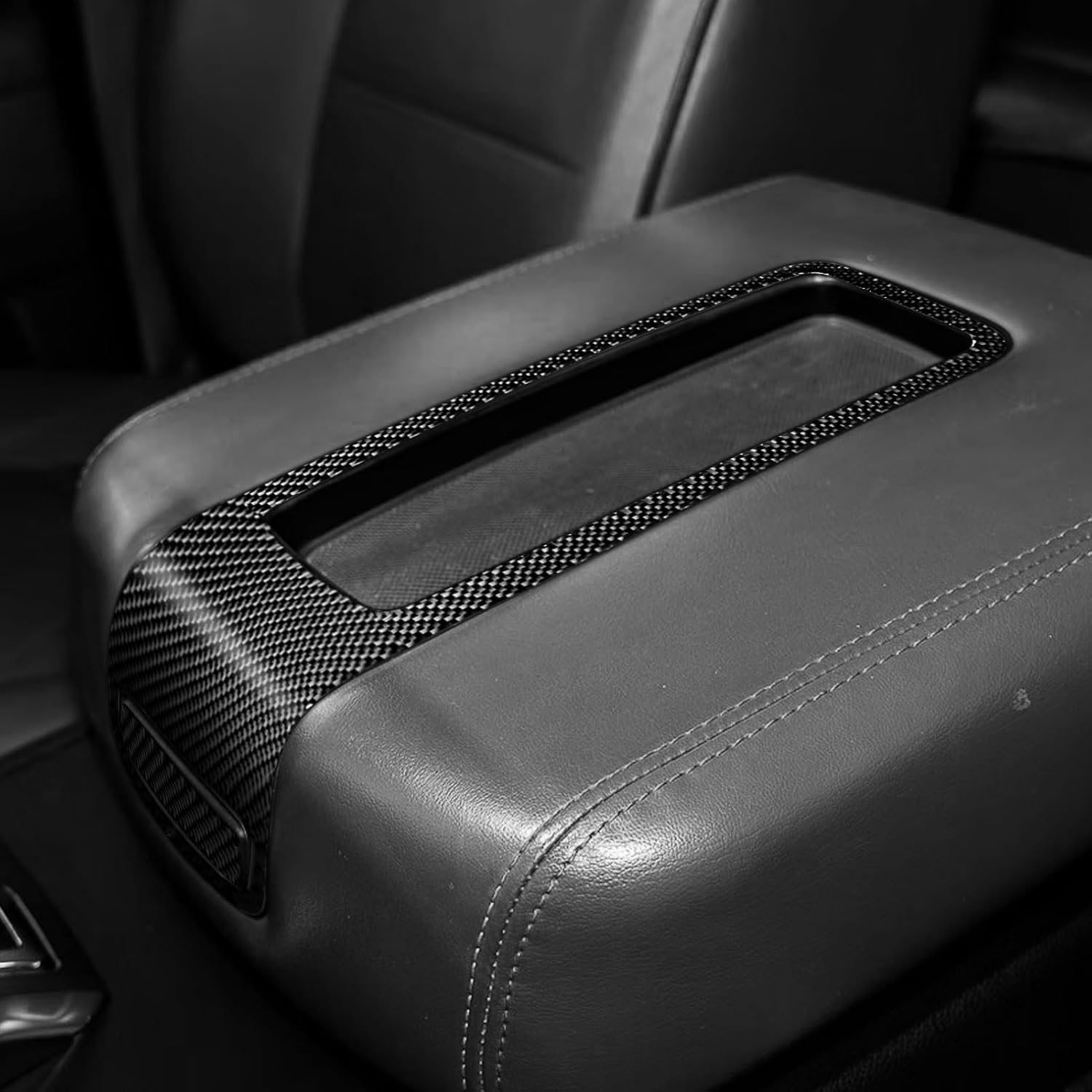 Compatible with Hummer H2/H2 SUT 2008 2009 Real Soft Black Carbon Fiber Car Center Console Armrest Box Handle Switch Panel Decoration Frame Trim Sticker Auto Interior Accessories