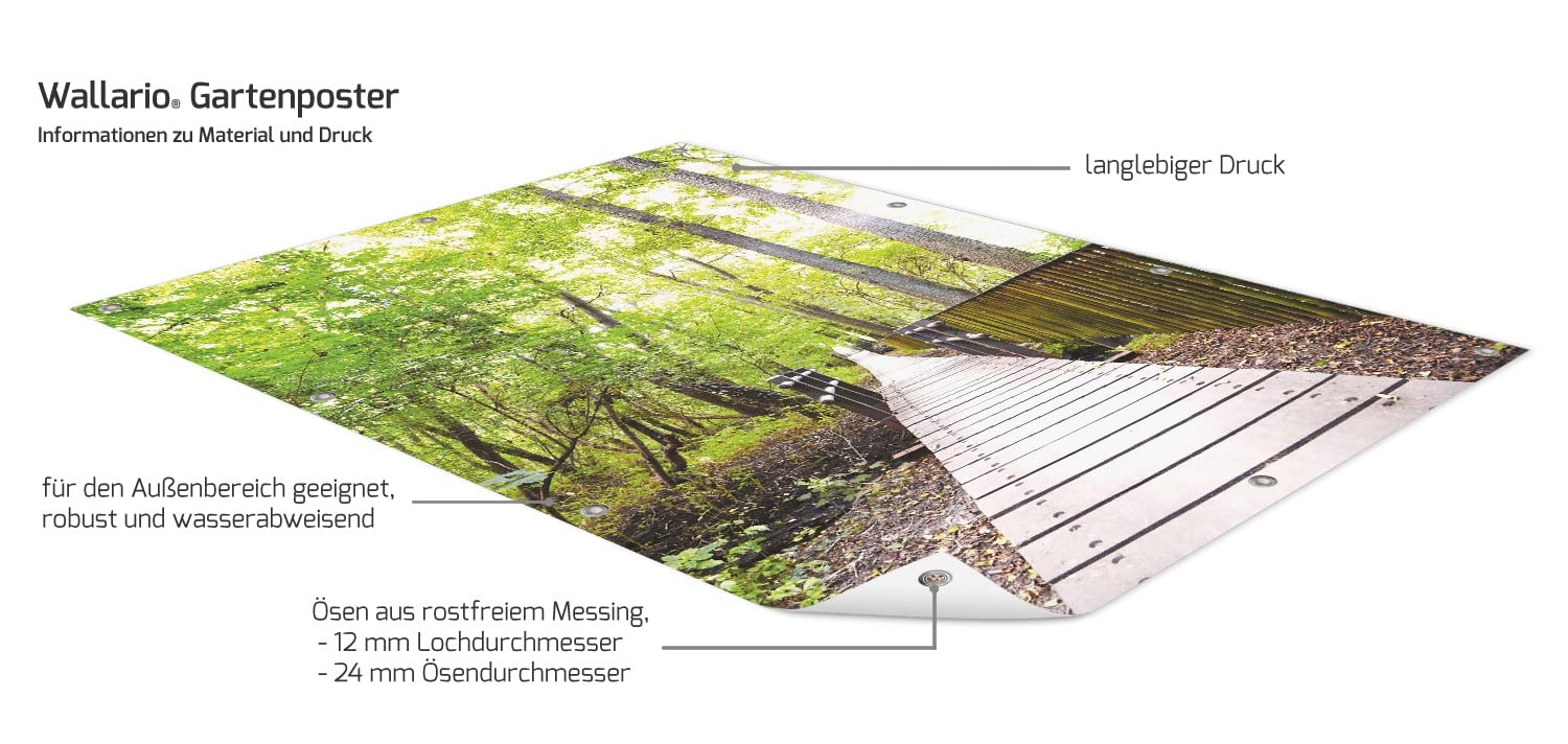 Wallario Outdoor-Poster für Garten oder Balkon Spaziergang im Wald Holzweg über einen Fluss, Motivbanner Größe: ca. 100 x 150 cm, Outdoor-Bild