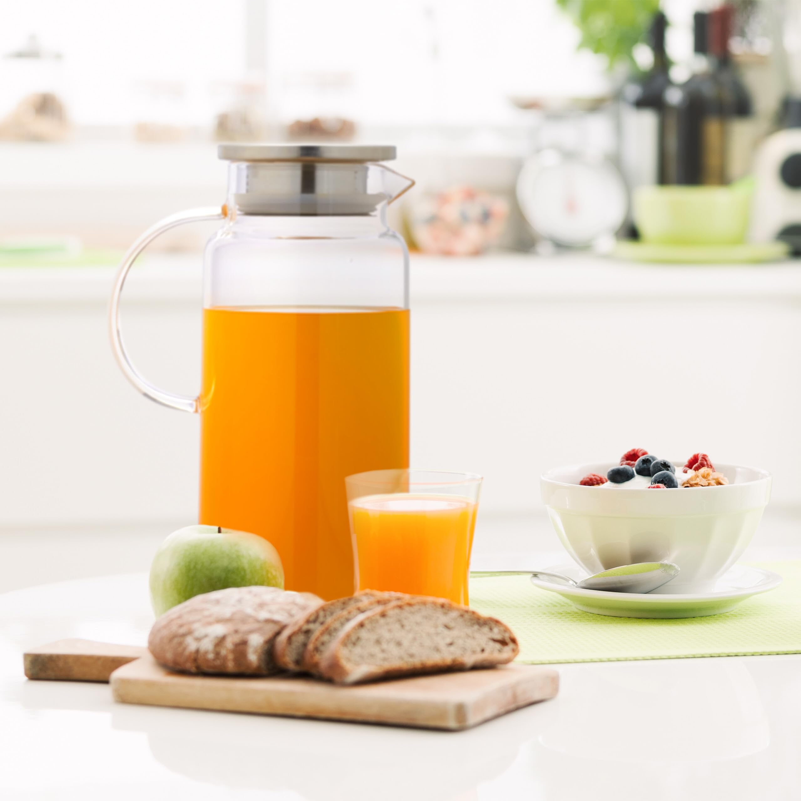 Relaxdays Jarra Cristal, 1,3 L, con Tapa, Agua, Zumo, Té Frío, Apta Lavavajillas, Garrafa Vidrio, Transparente/Plateado, Acero Inoxidable
