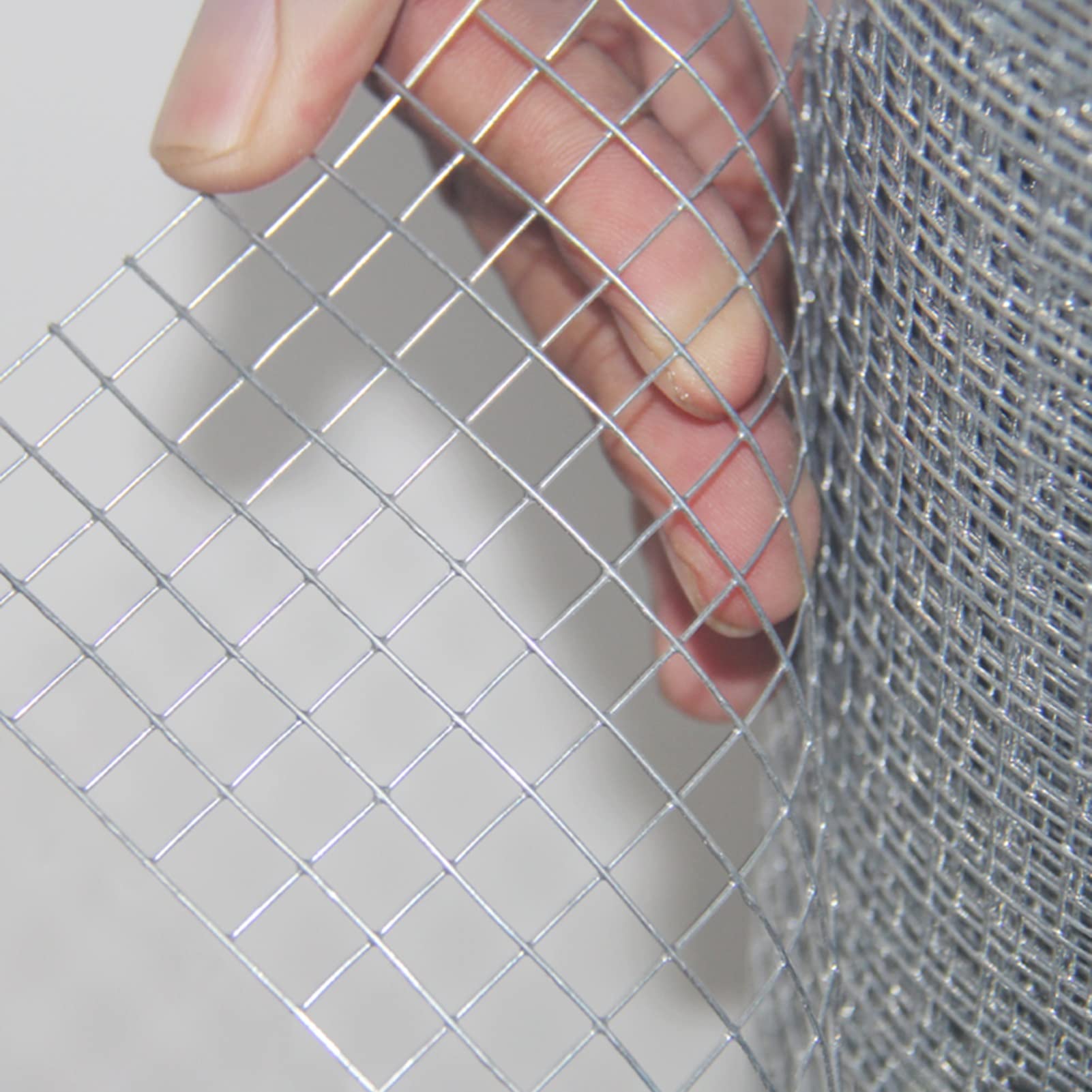 Metal Wire Mesh Fence Fence Trellis Fencing Durable Chicken Wire Fences, Multi-Function Poultry Netting/Pet Mesh/Animals Protective Net, Grid Hole Size 1.3cm x 1.3cm(1X20m/3.5X65.5ft)