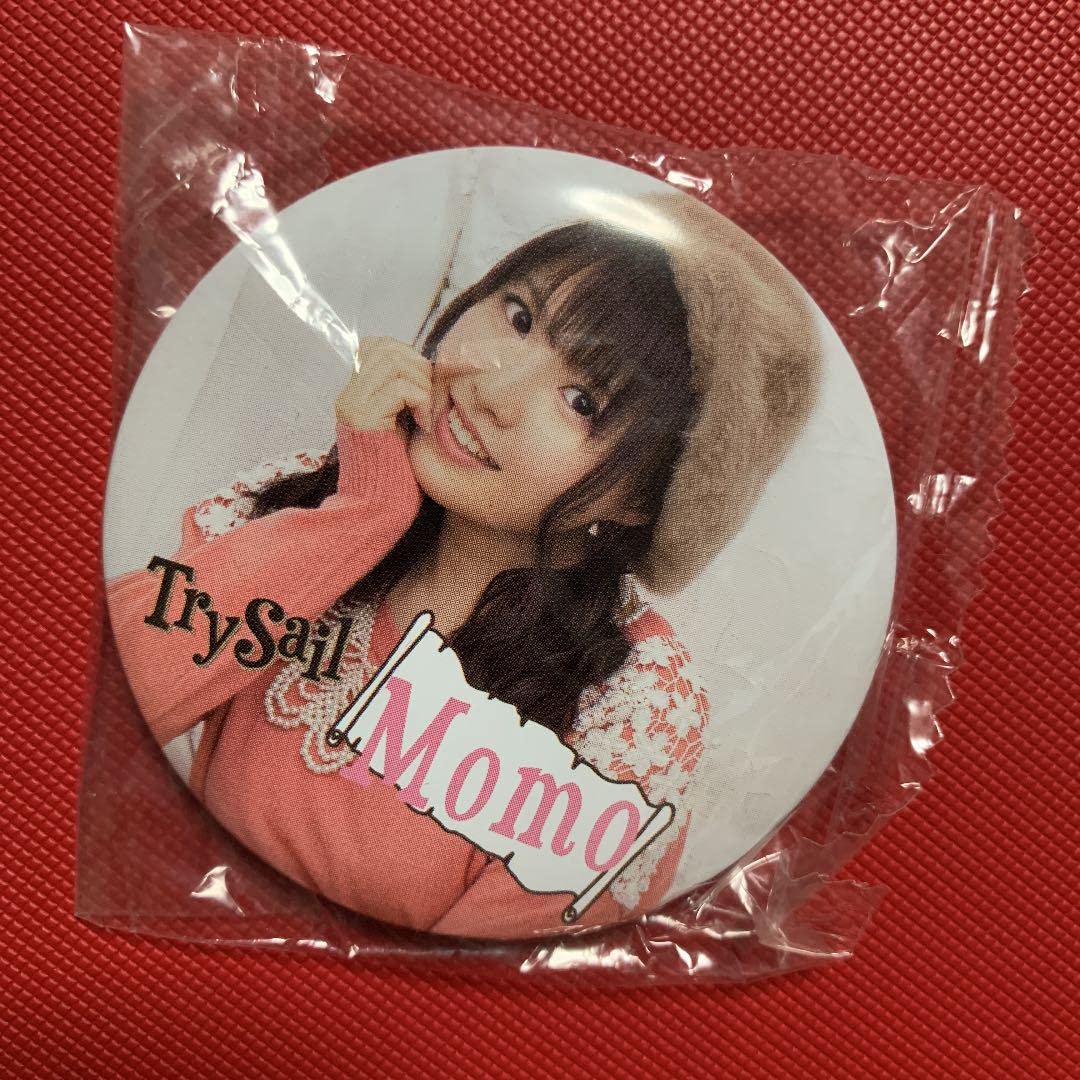 麻倉ももサイン入り缶バッジ