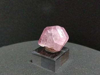 蛍光 ピンク アパタイト マスコバイト 共生 鉱物 標本 原石 フルオレッセンス Amazon.co.jp: 蛍光 ピンク アパタイト マスコバイト 共生 鉱物