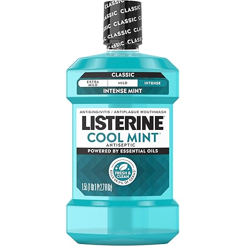 Listerine Cool Mint Intense Antiseptic Mouthwash, Daily Oral Rinse Kills 99.9% of Germs that Cause Bad Breath, Plaque and Gingivitis. For a Fresh, Clean Mouth, Intense Mint Flavor, 1.5 L
