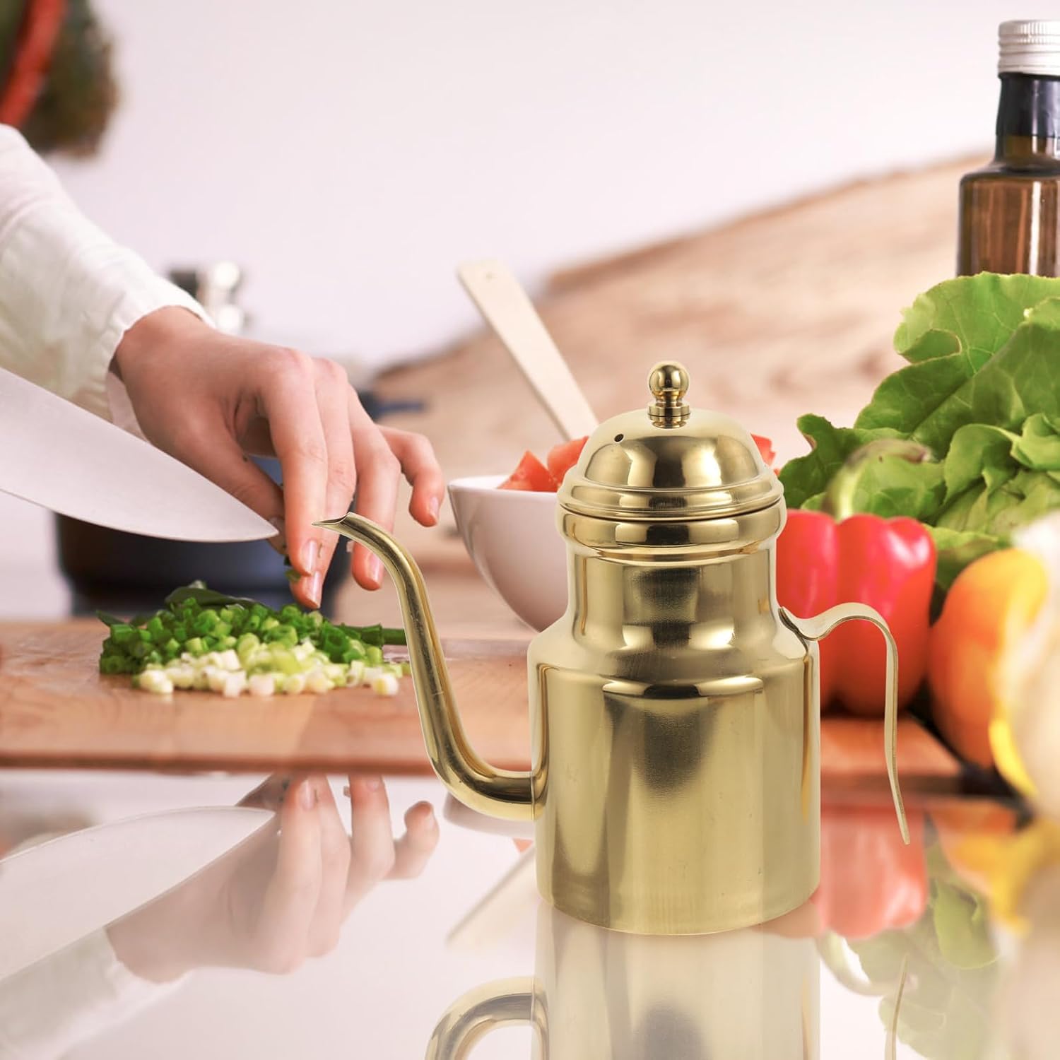 ABOOFAN Stainless Steel Oil Holder Household Oil Dispenser with Handle Multi-Function Vinegar Dispenser and Convenient Container for Kitchen Storage Smooth Base 6.88 X 5.90 X 3.14 in