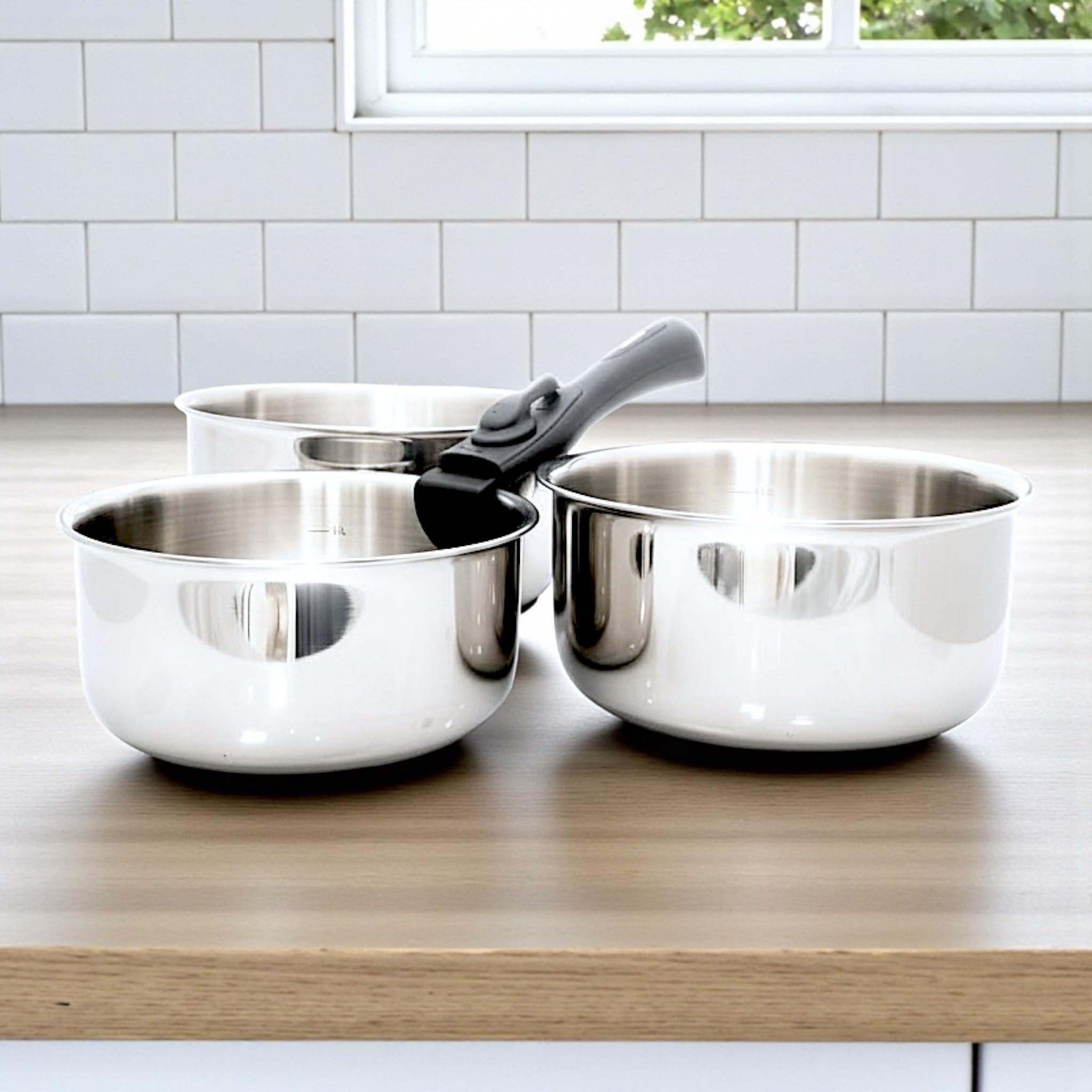Set de 3 casseroles en inox 18/10 avec manche amovible-16/18/20cm-Sans PFAS/PTFE/PFOA – Empilables, gain de place, tous feux dont induction – Passe au four (sans poignée) et au lave-vaisselle
