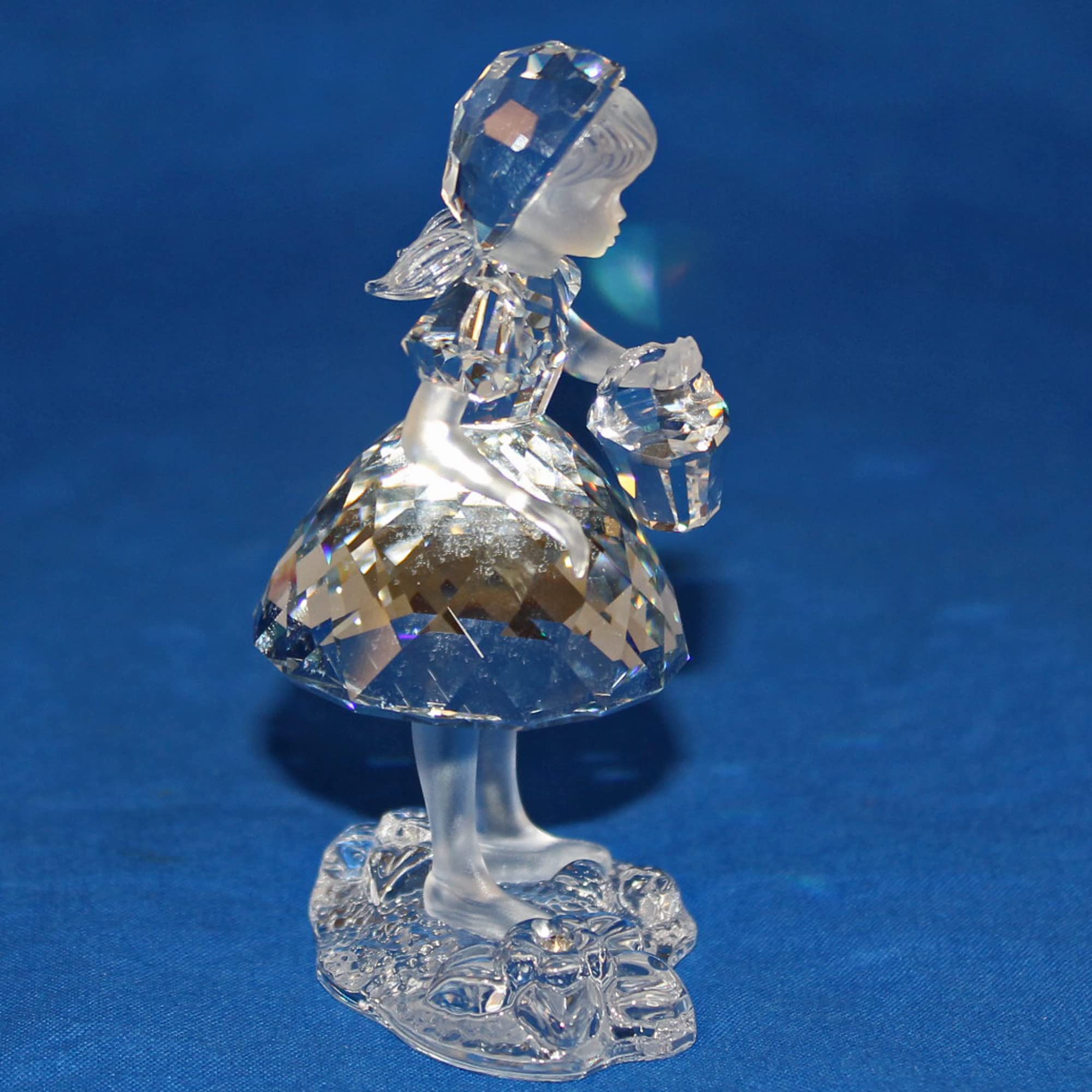 スワロフスキー (Swarovski) レッドライディングフード（赤ずきん） Amazon.co.jp: スワロフスキー レッドライディングフード 191695