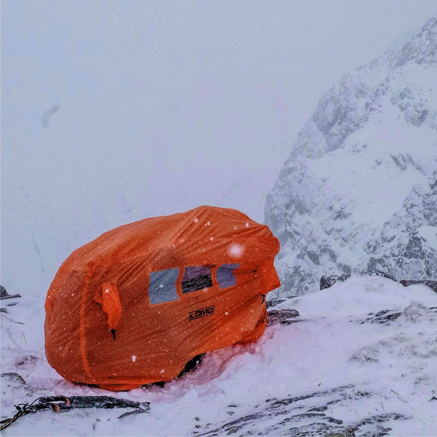 Lomo Emergency Shelter Bothy Bag