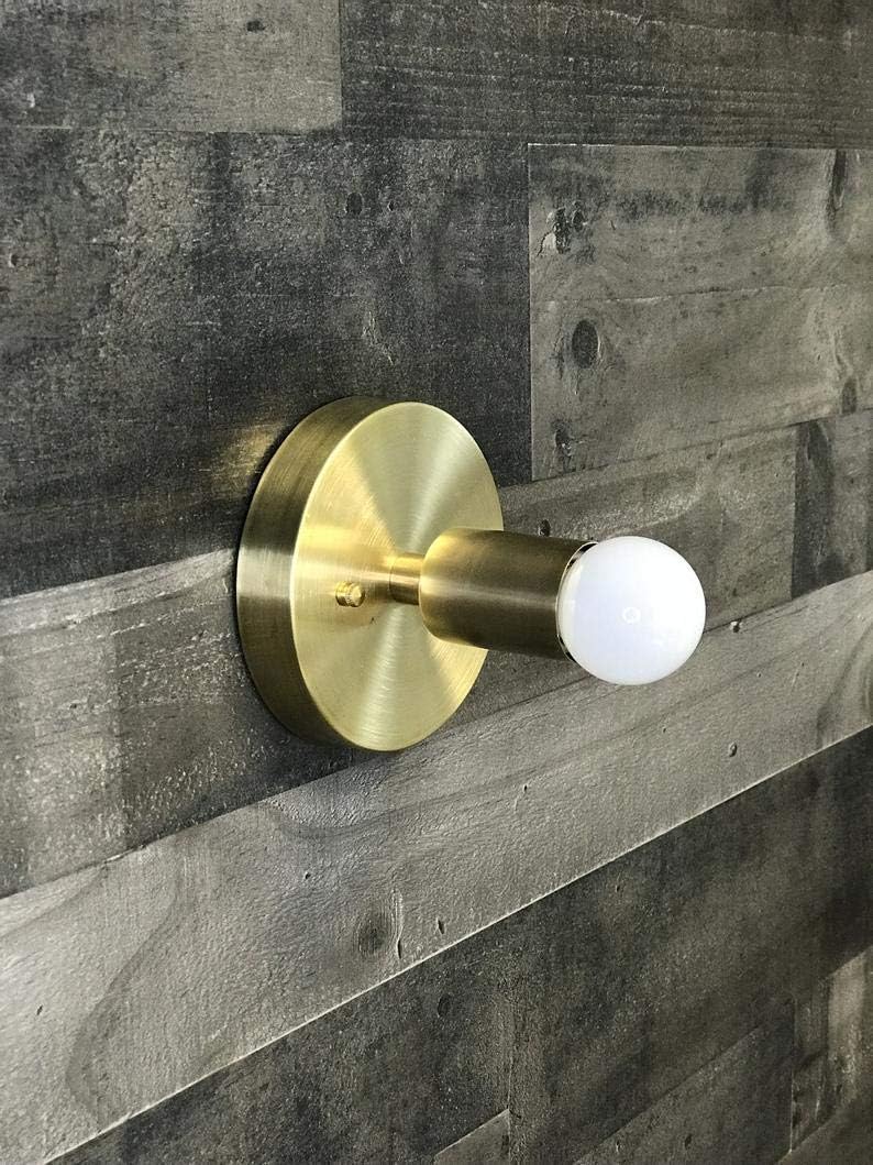 Regal Nauticaz 1-Lighting Wall Sconce, Bathroom Vanity Light Classic Wall Fixture Brass Finish for Bathroom